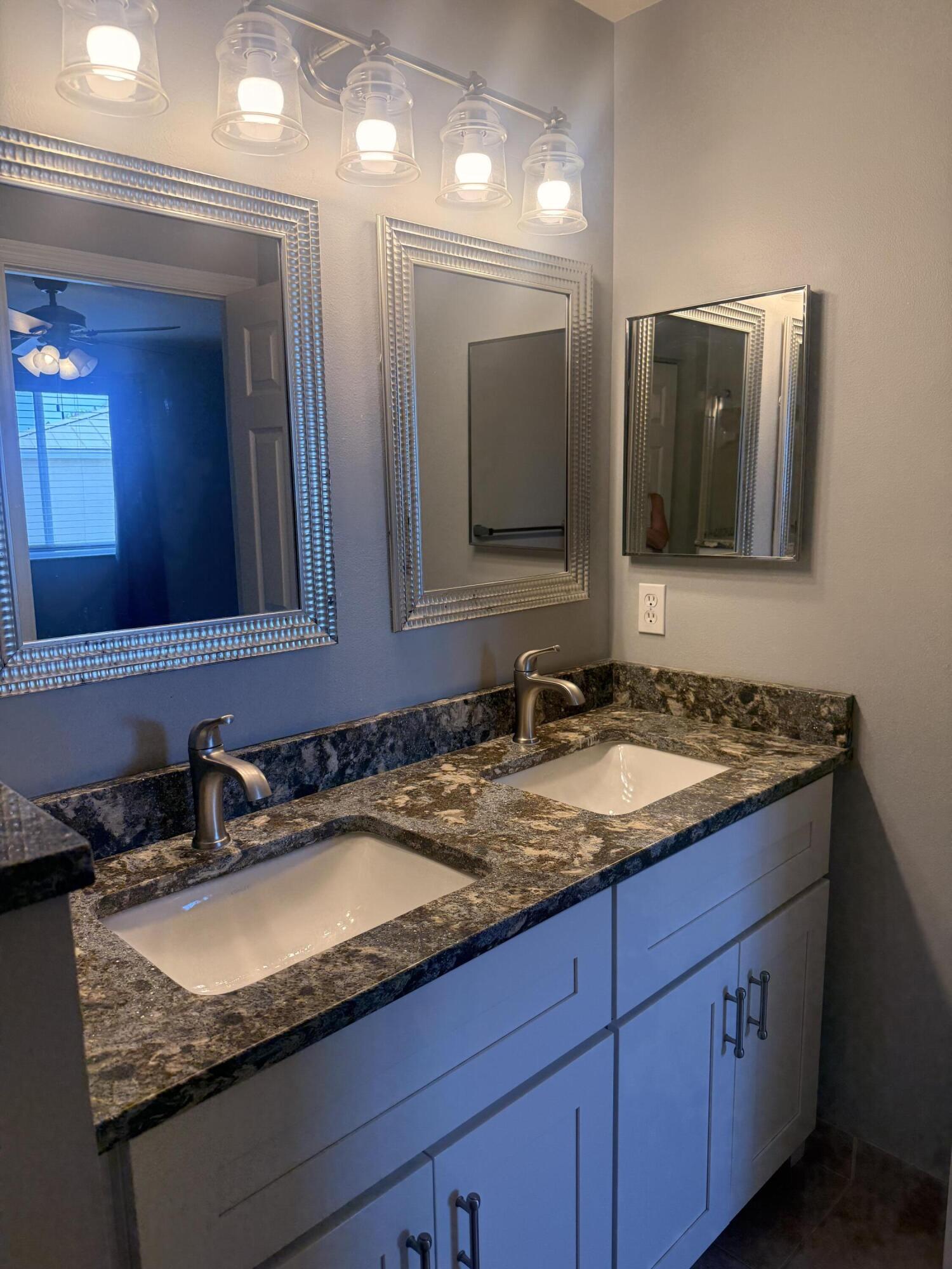MARTINS CROSSING - Residential
