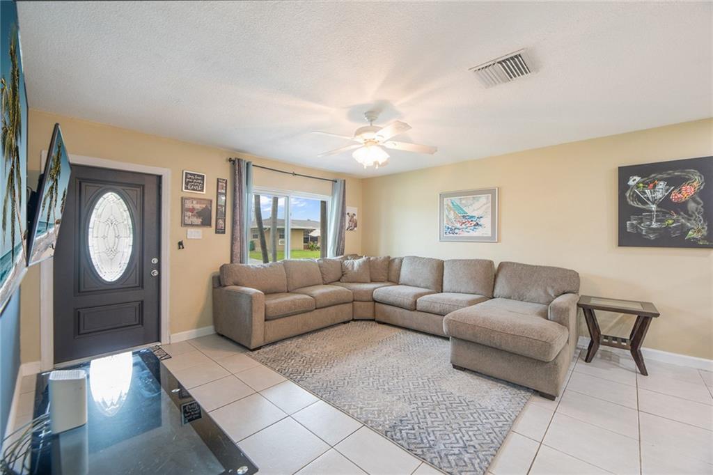 Mainlands Of Tamarac Lake - Residential