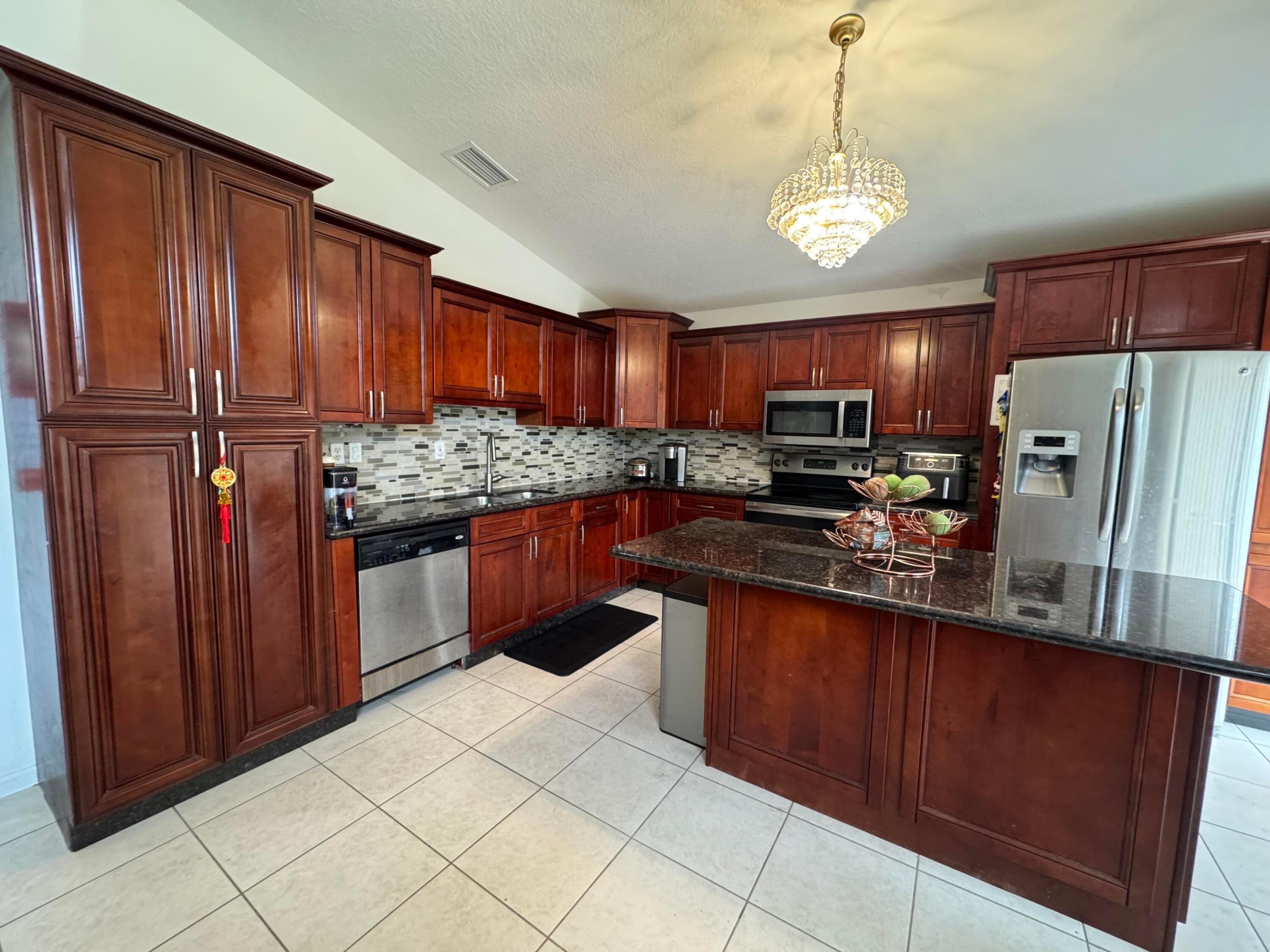 NAUTICA ISLES 2 - Residential