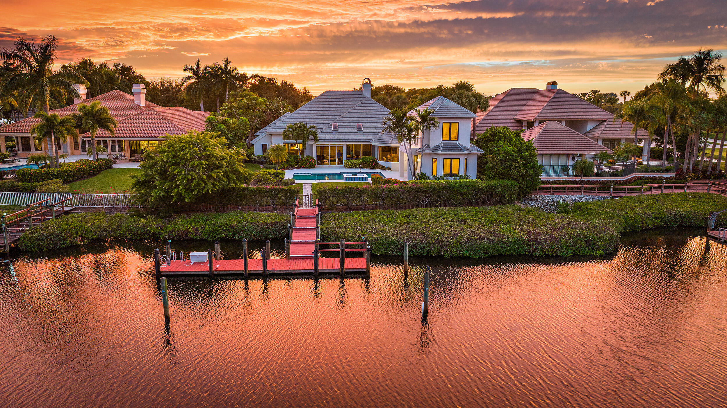 Admirals Cove - Residential