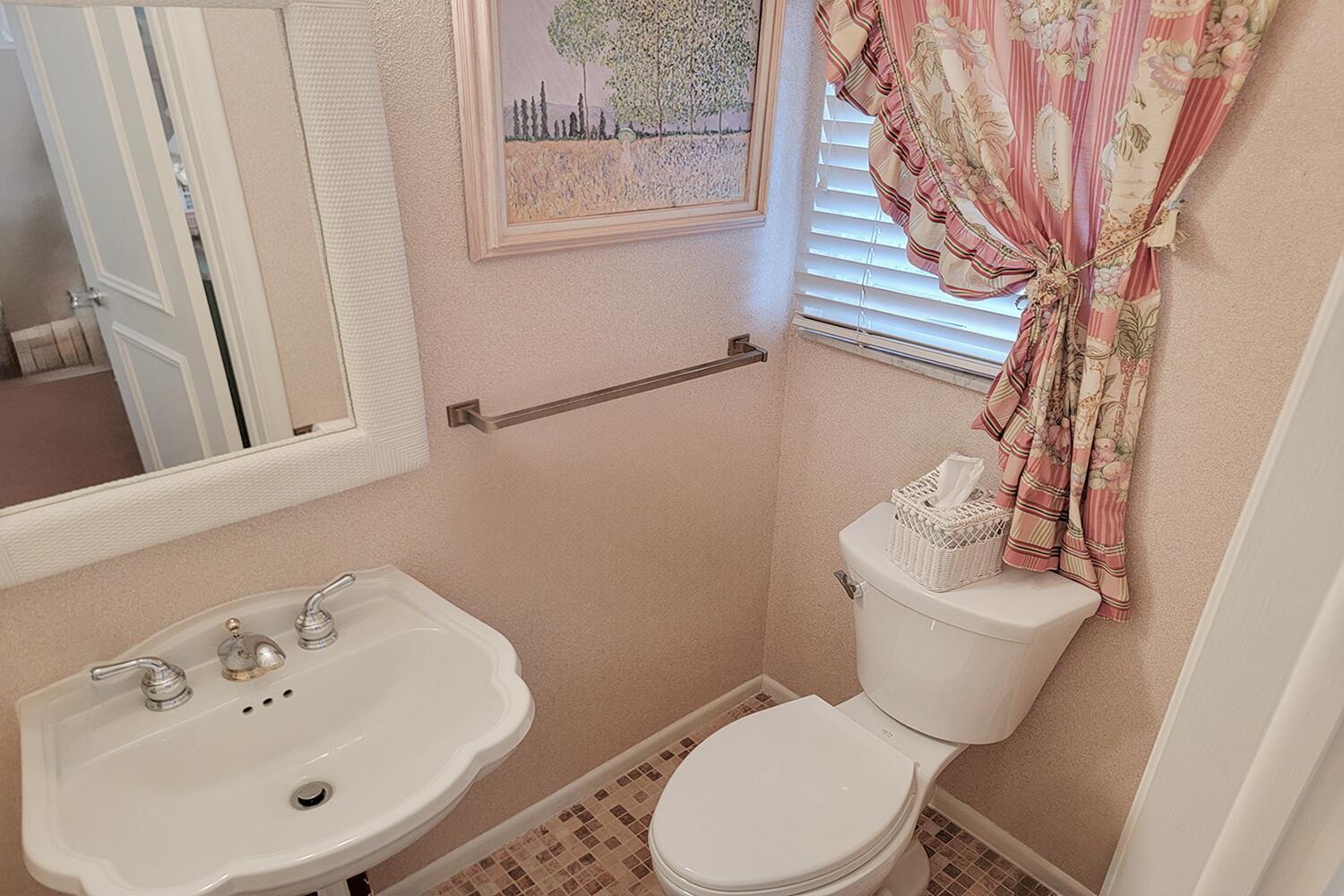 ROYAL PALM YACHT & COUNTRY CLUB - Residential
