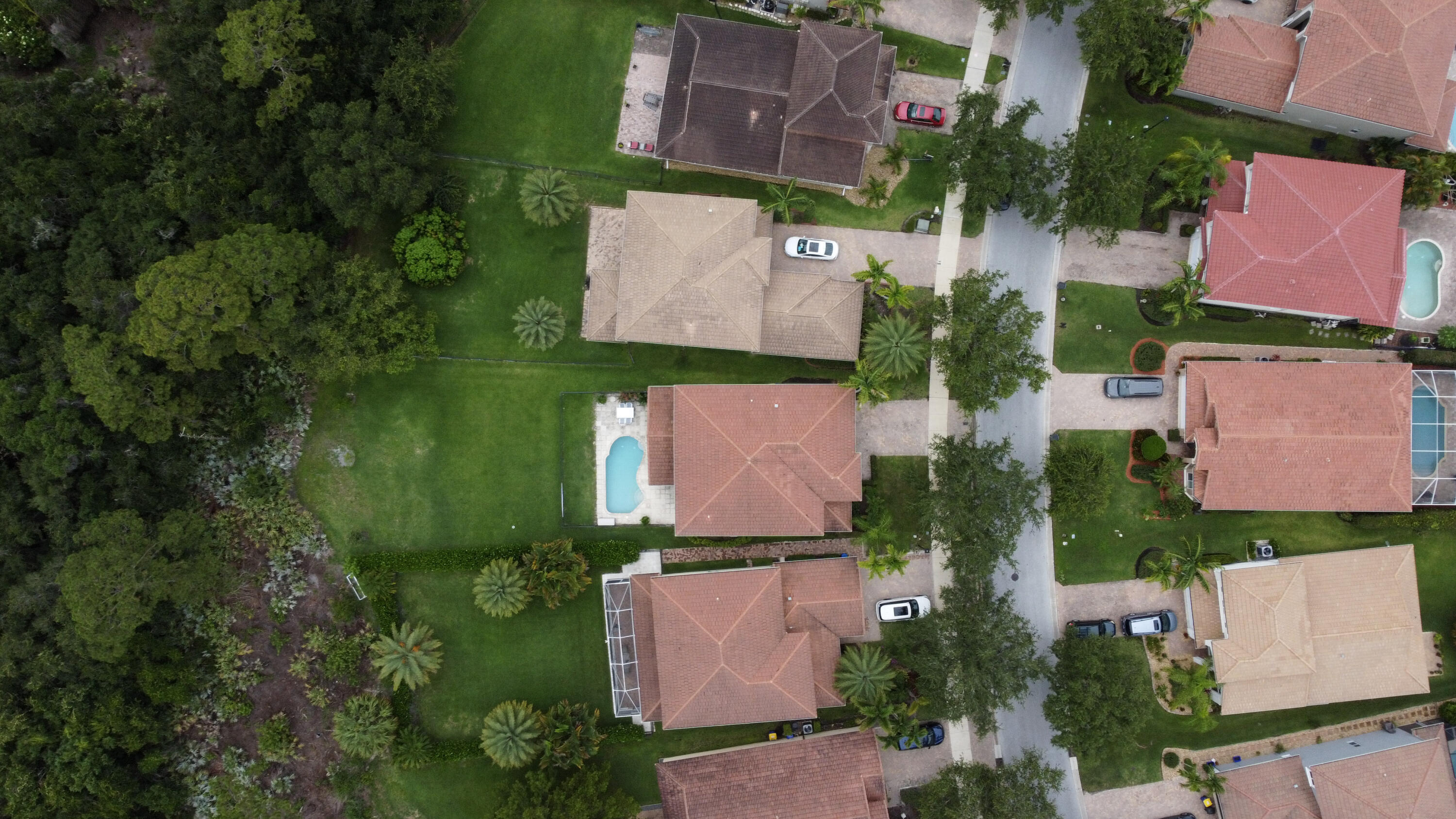 HIGHLANDS RESERVE - Residential Lease