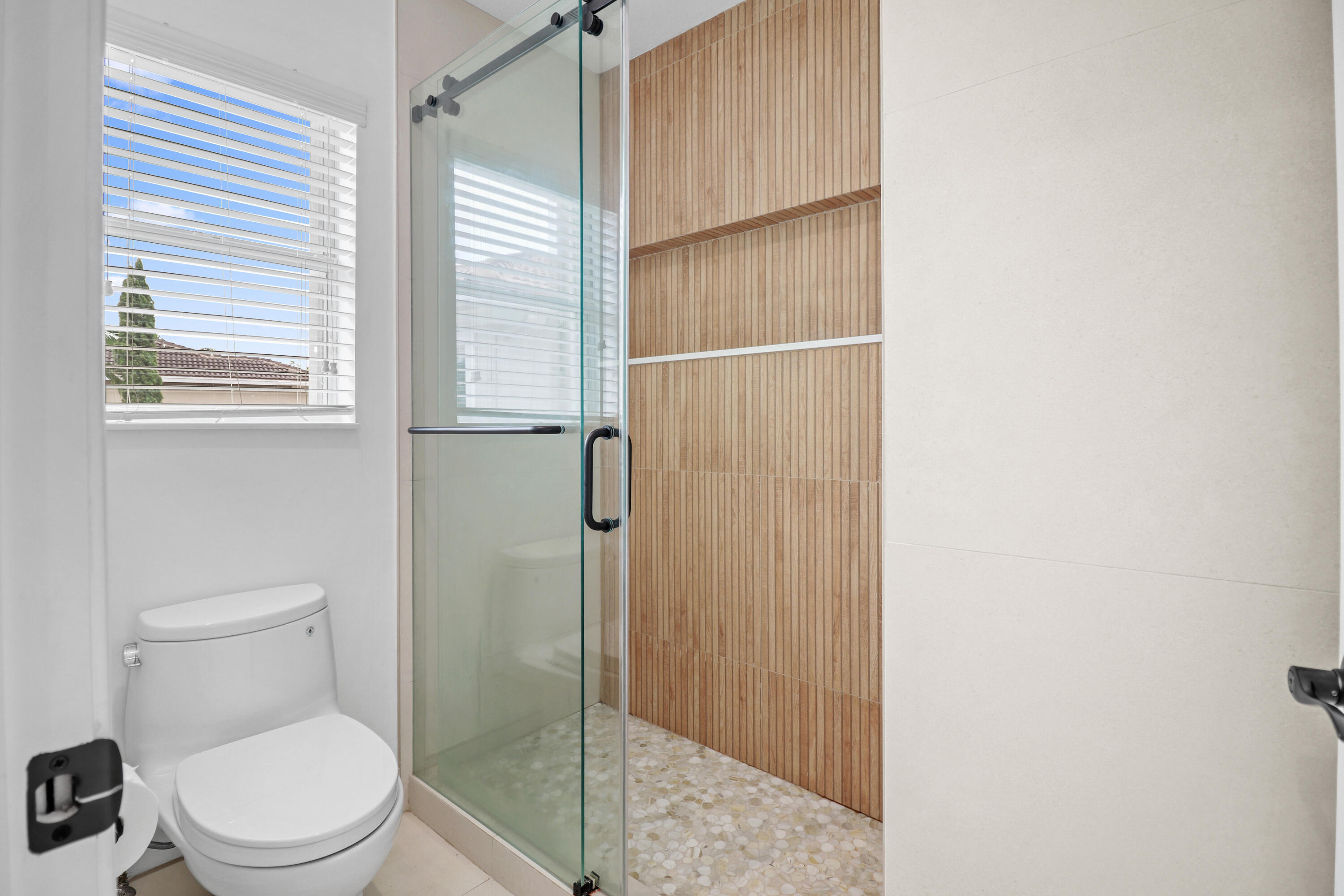 HIGHLANDS RESERVE - Residential Lease
