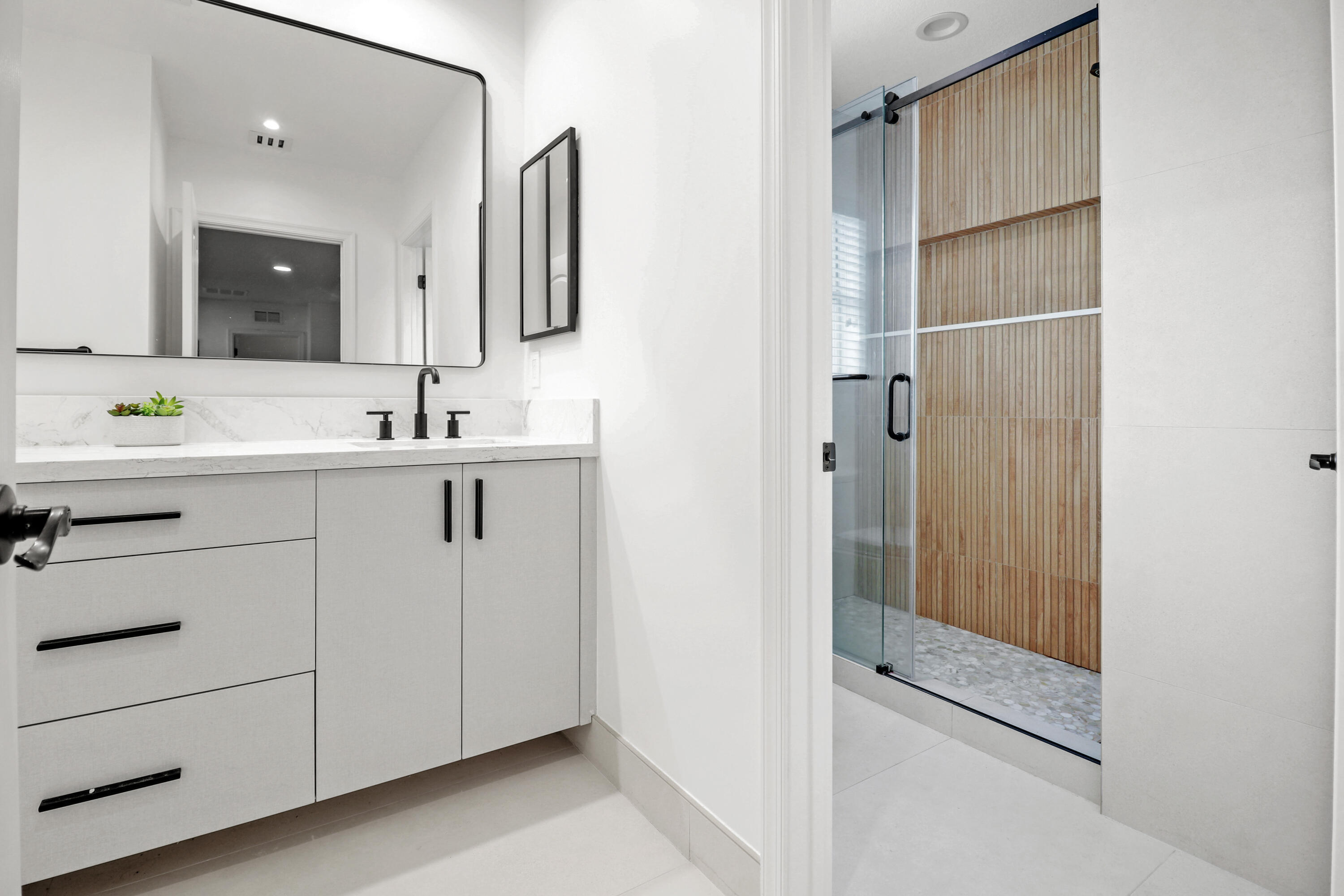 HIGHLANDS RESERVE - Residential Lease