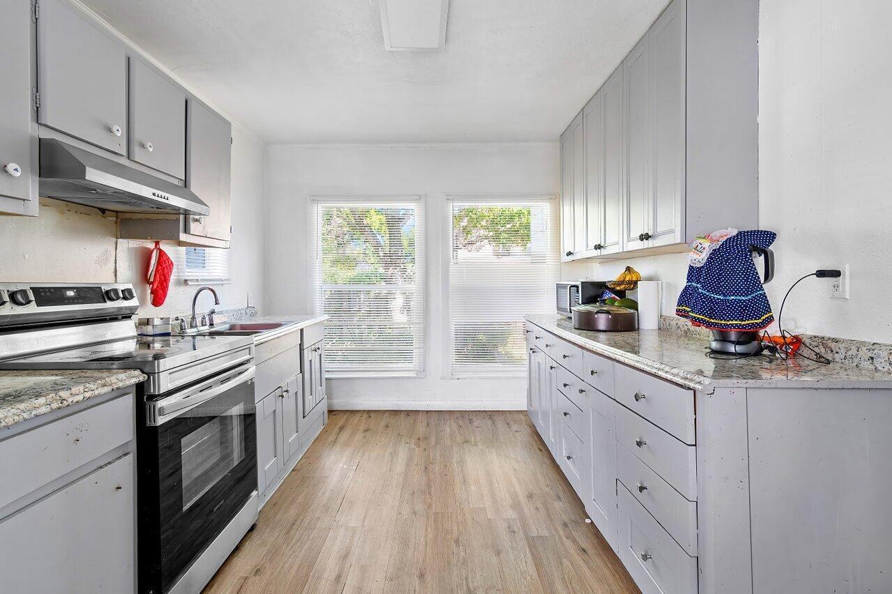 NORTHMORE ADD - Residential