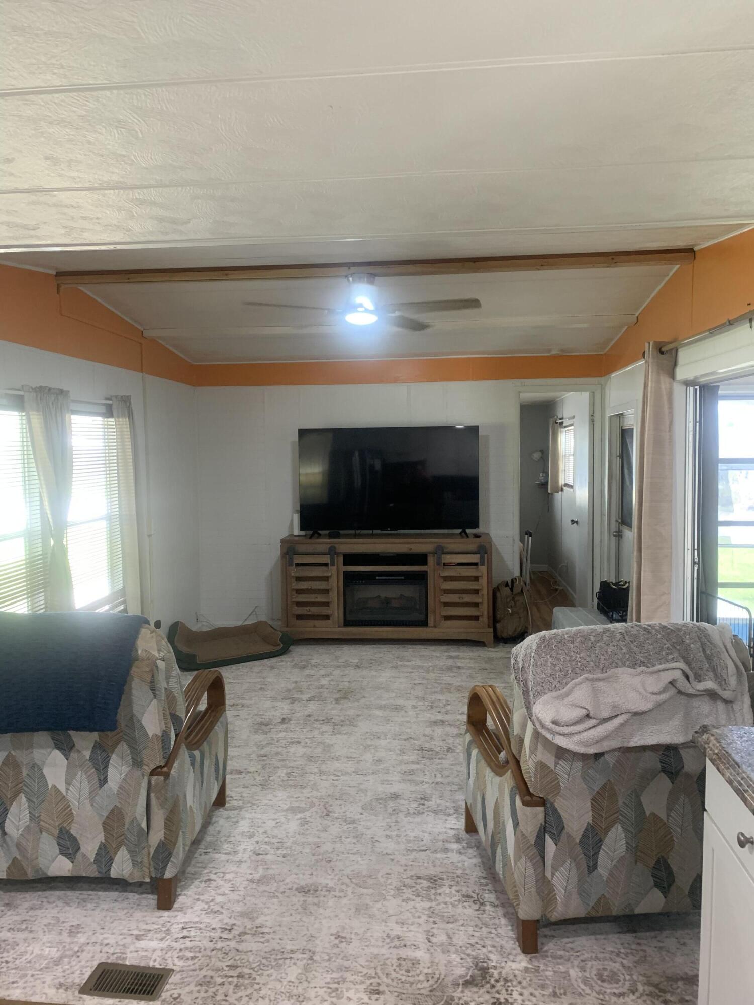 RIDGEWAY - Residential