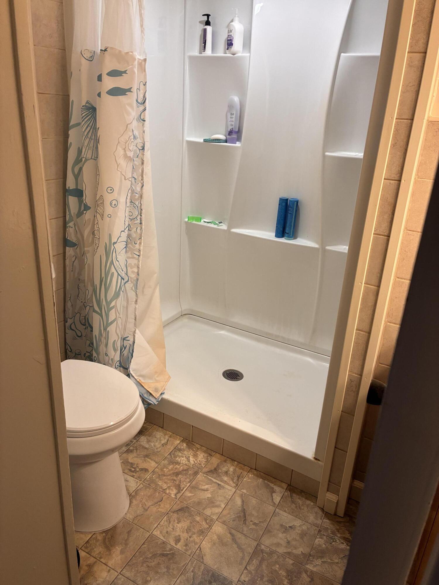 RIDGEWAY - Residential