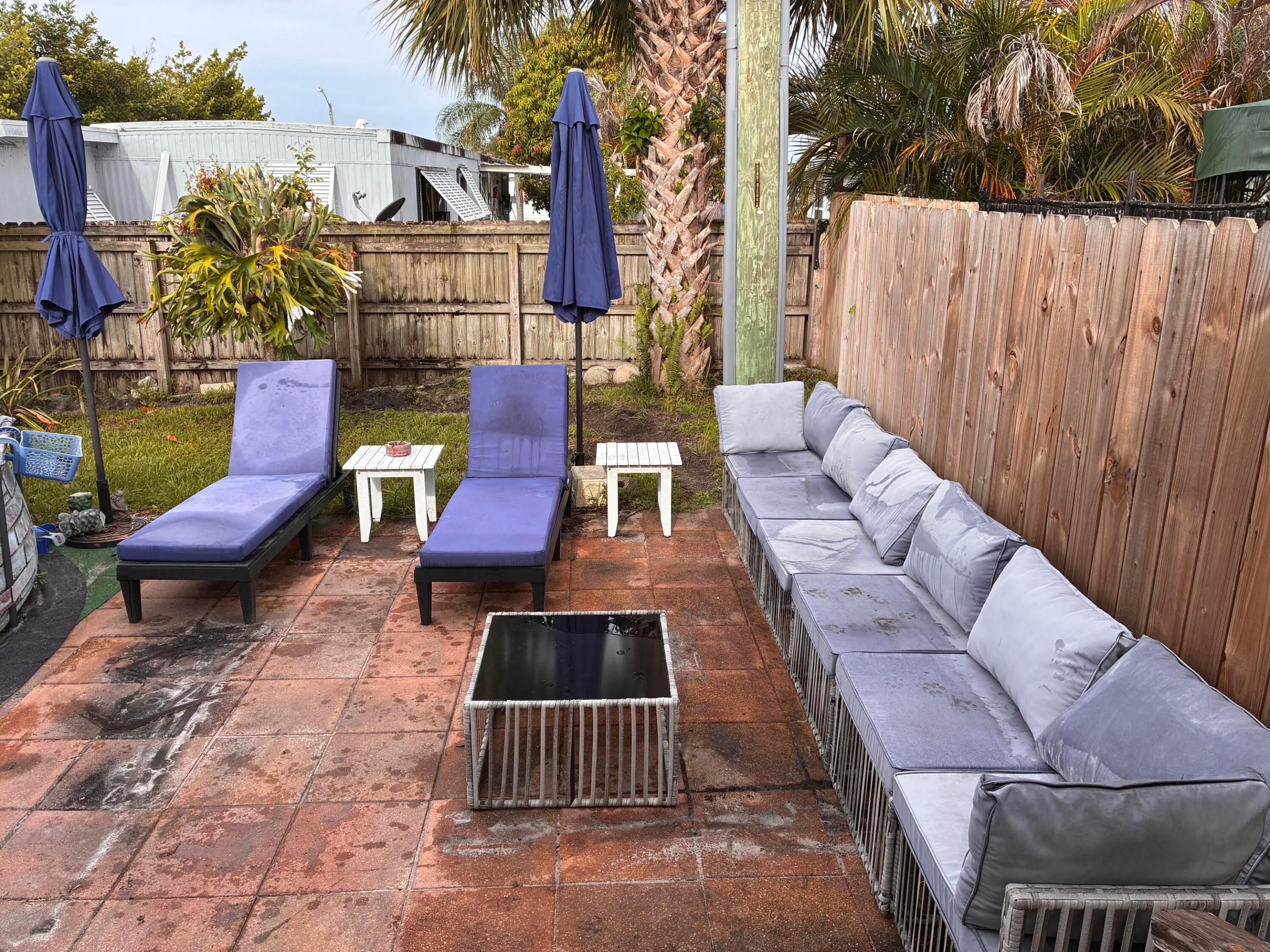 RIDGEWAY - Residential
