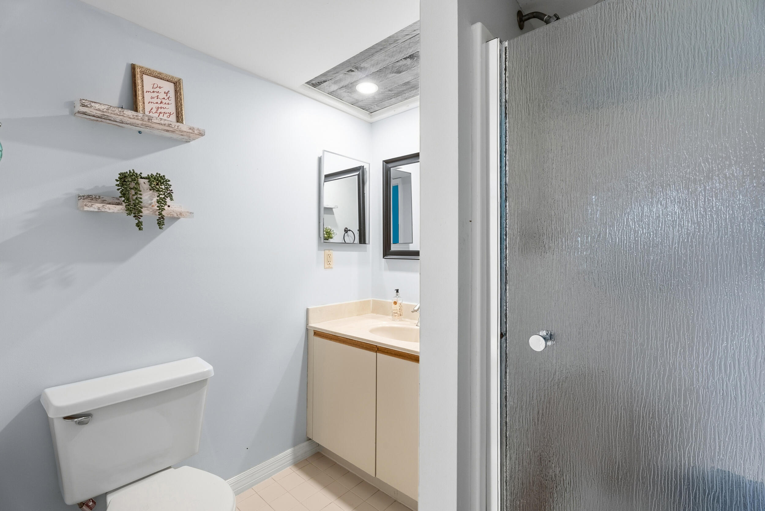 Parkview Condo - Residential