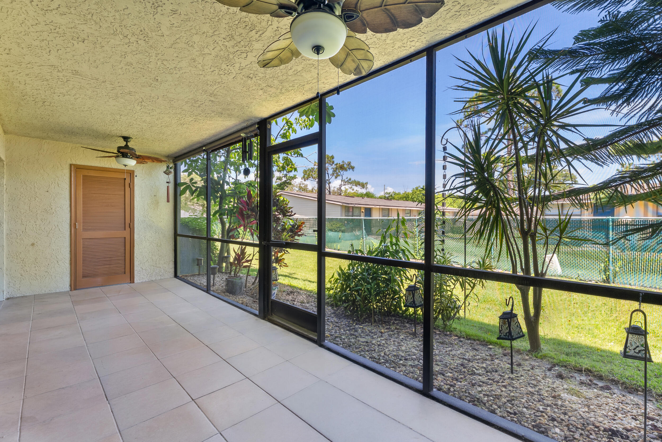 Parkview Condo - Residential