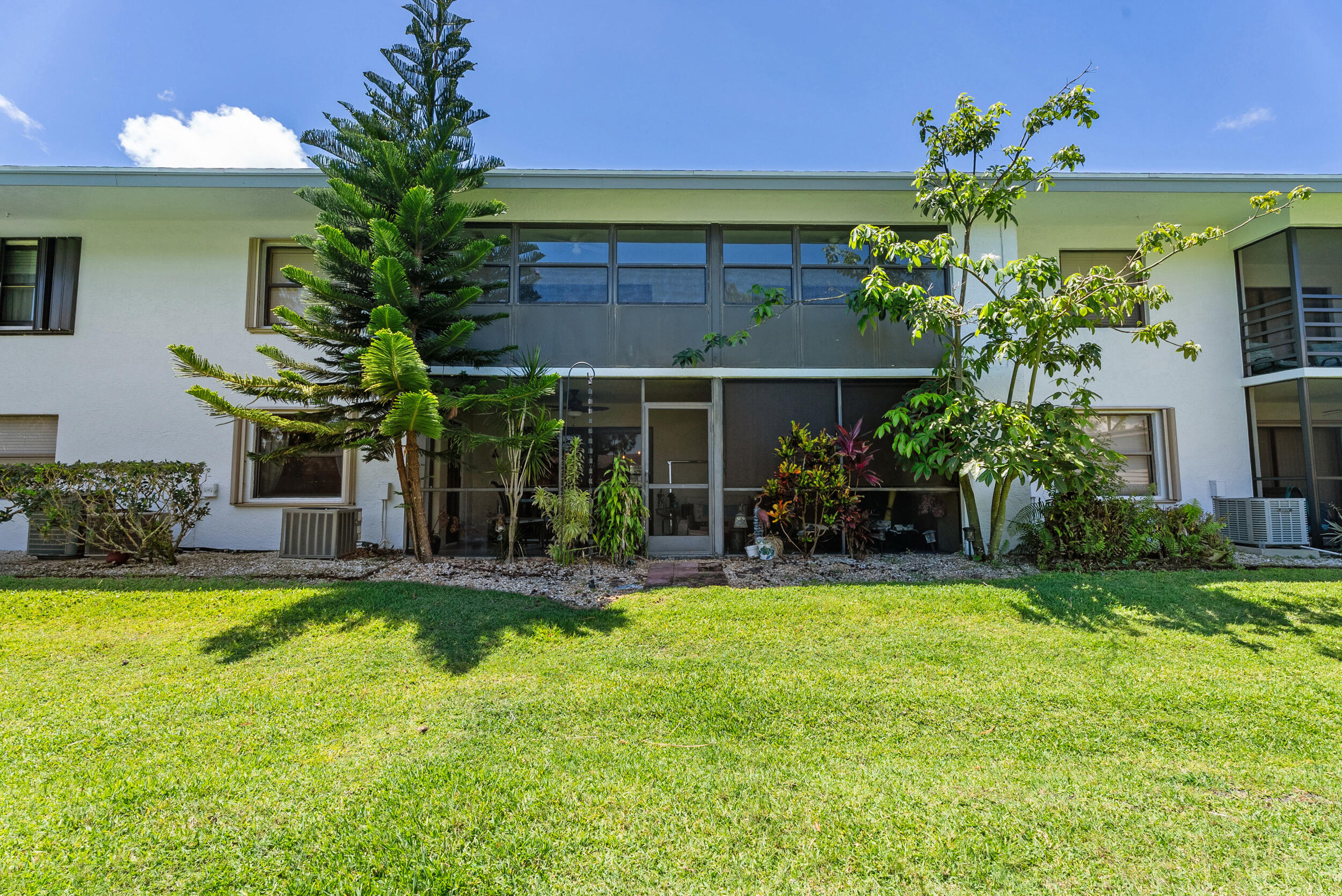 Parkview Condo - Residential