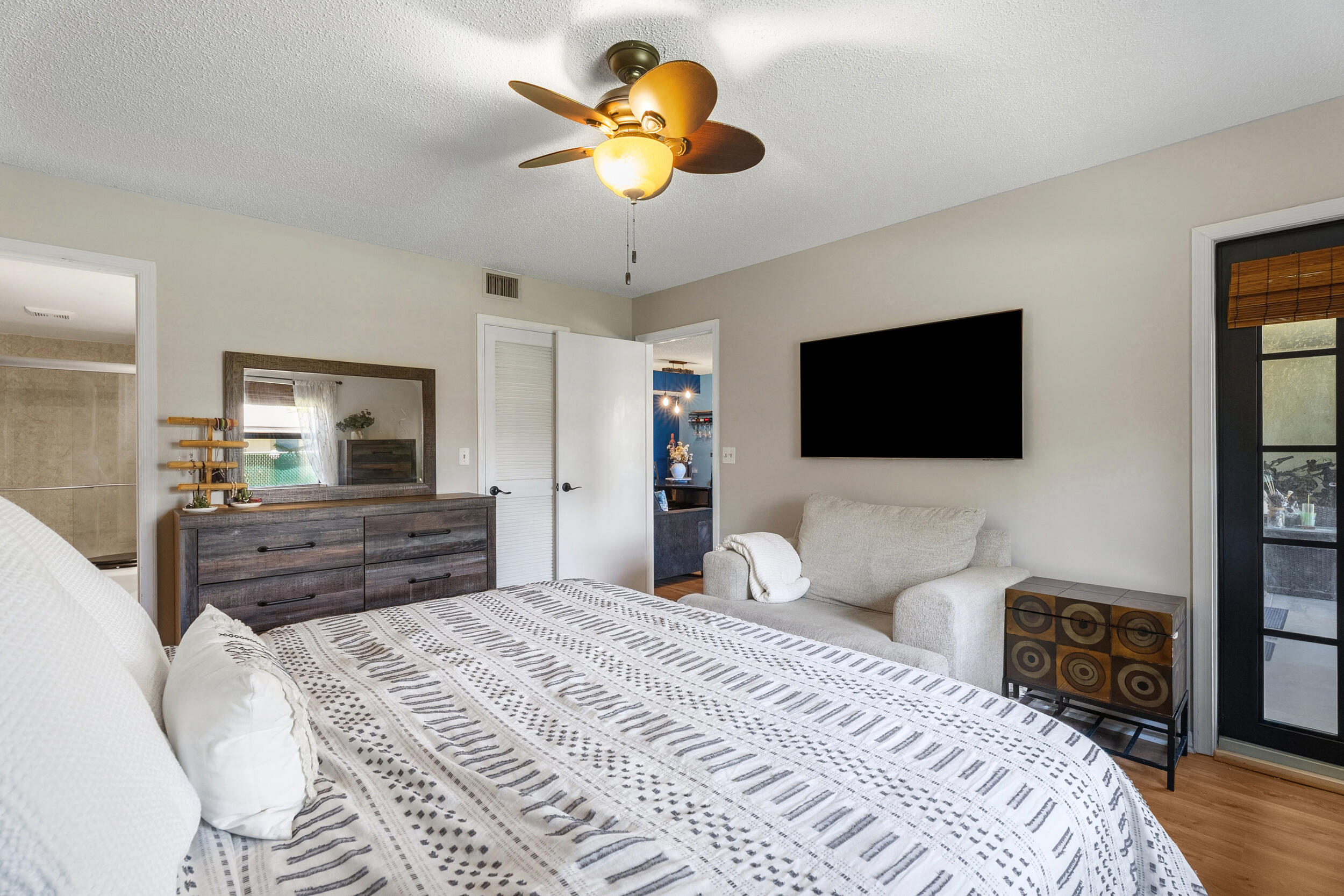 Parkview Condo - Residential