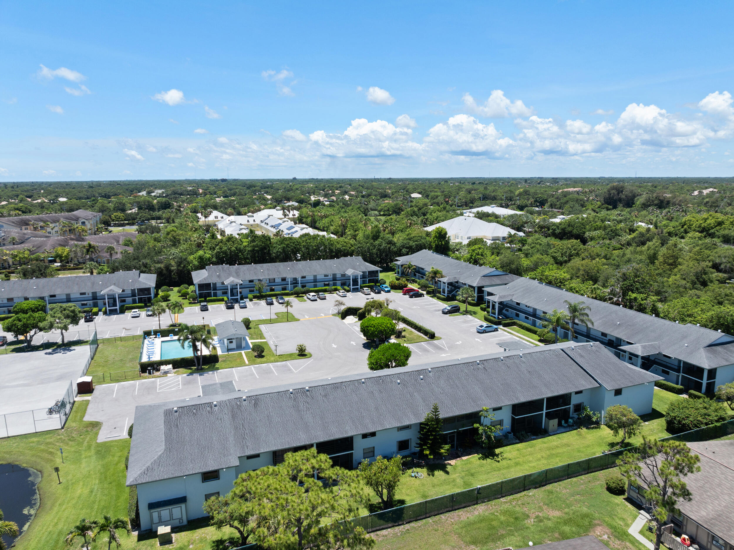 Parkview Condo - Residential