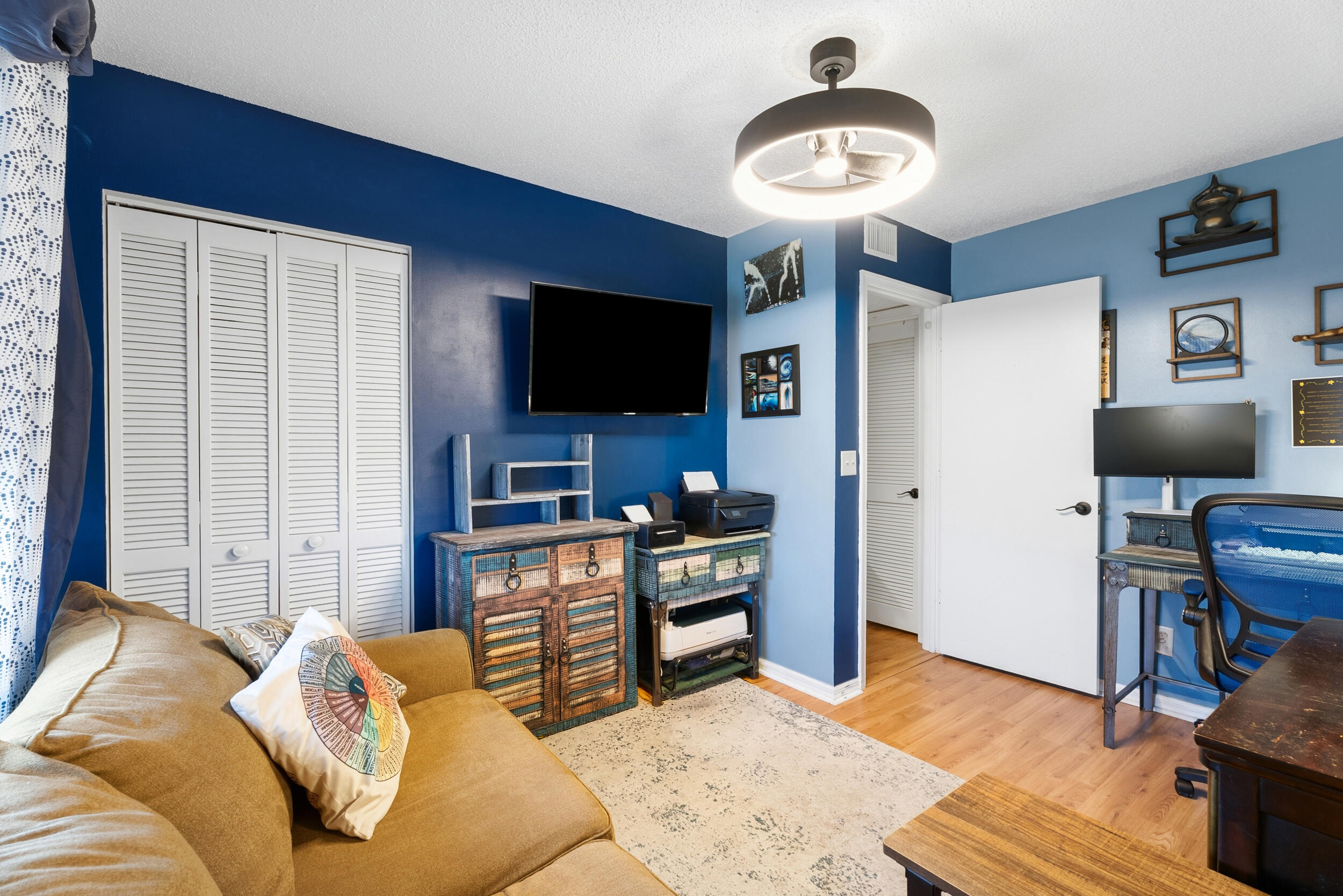 Parkview Condo - Residential
