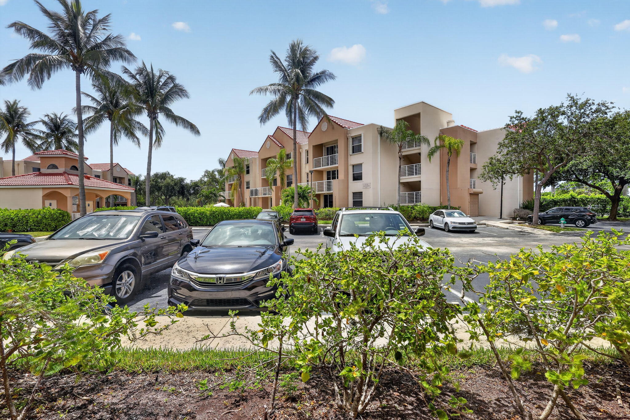 SHERIDAN OCEAN CLUB CONDO - Residential
