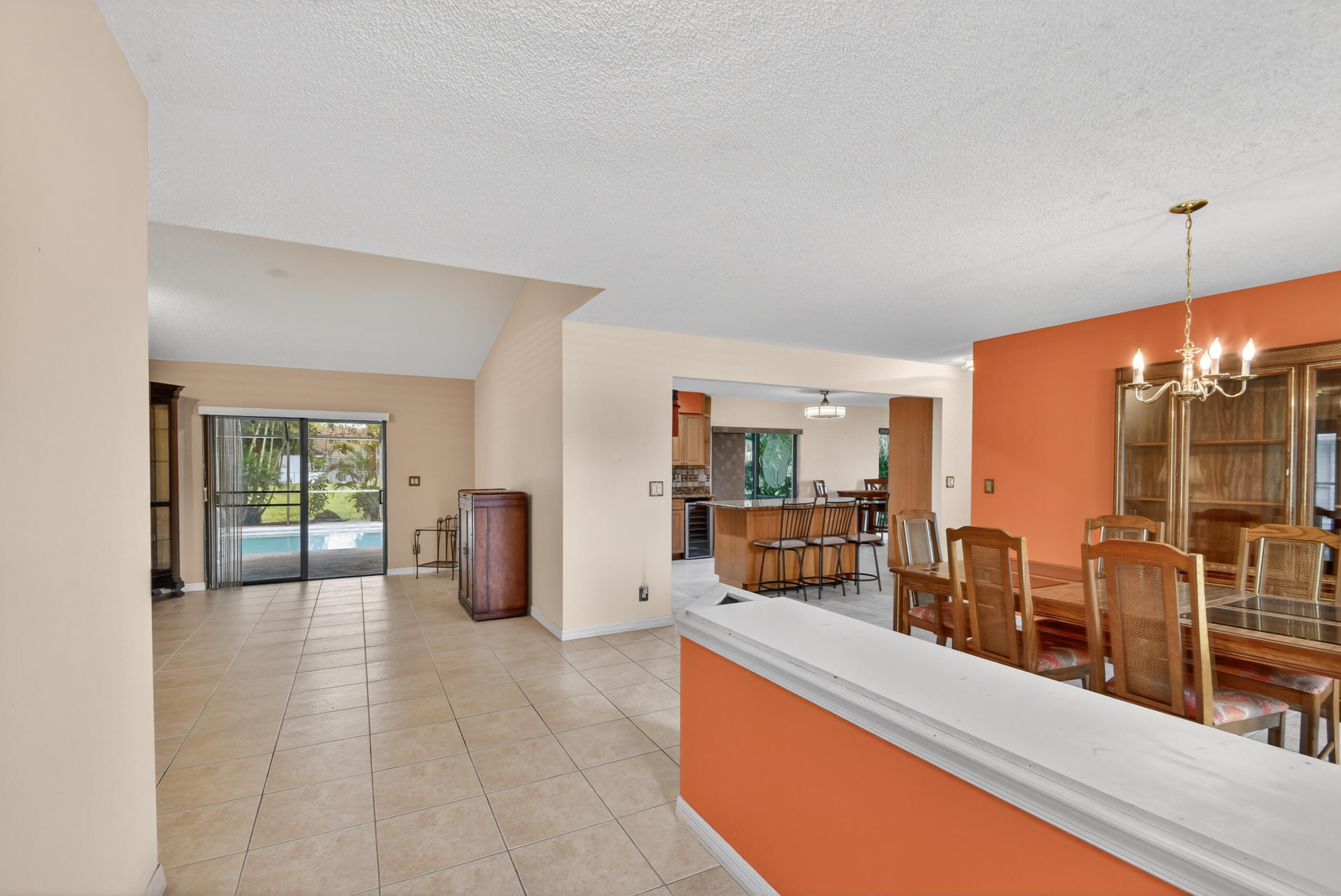 SUGAR POND MANOR OF WELLINGTON - Residential