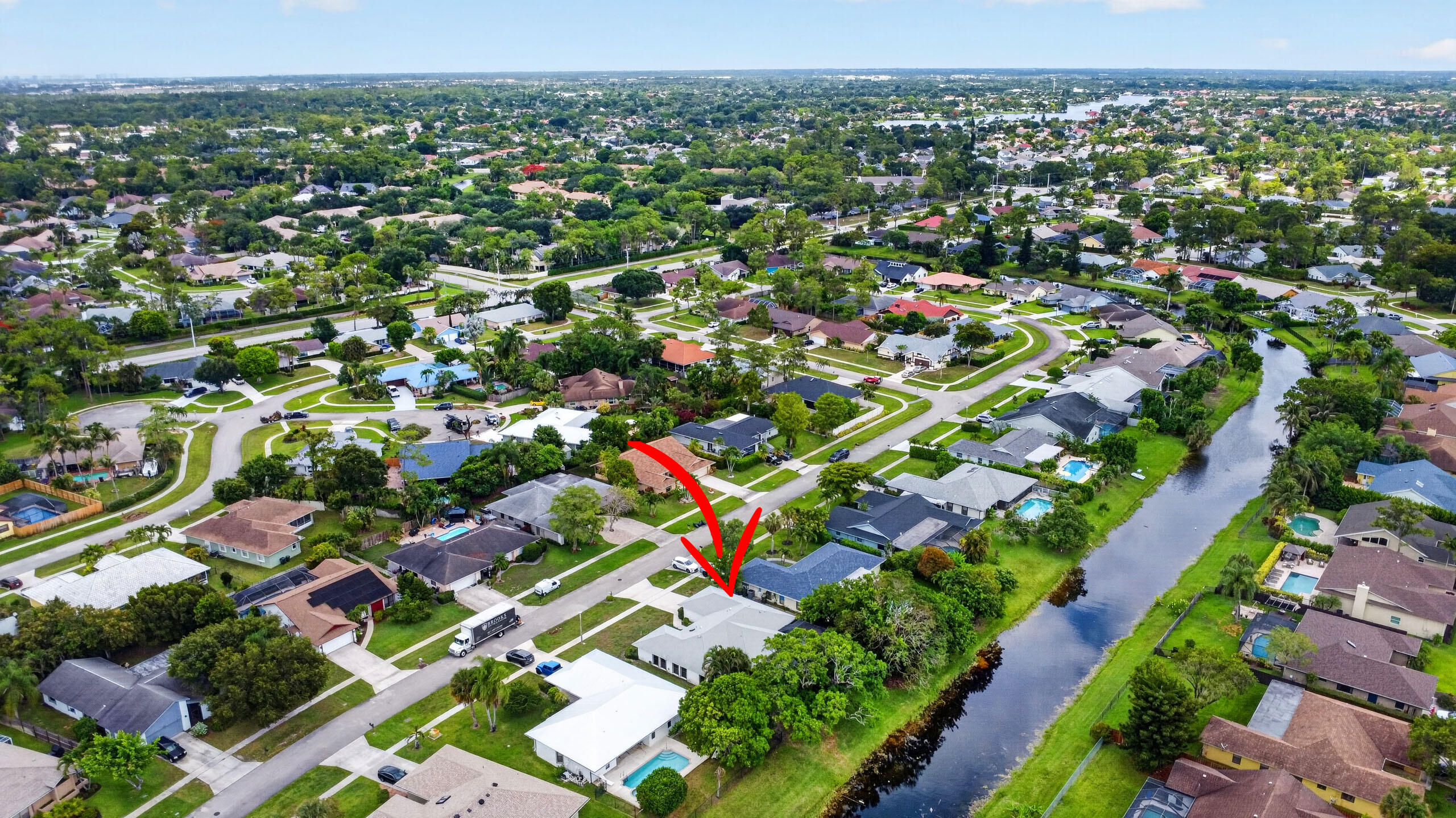 SUGAR POND MANOR OF WELLINGTON - Residential