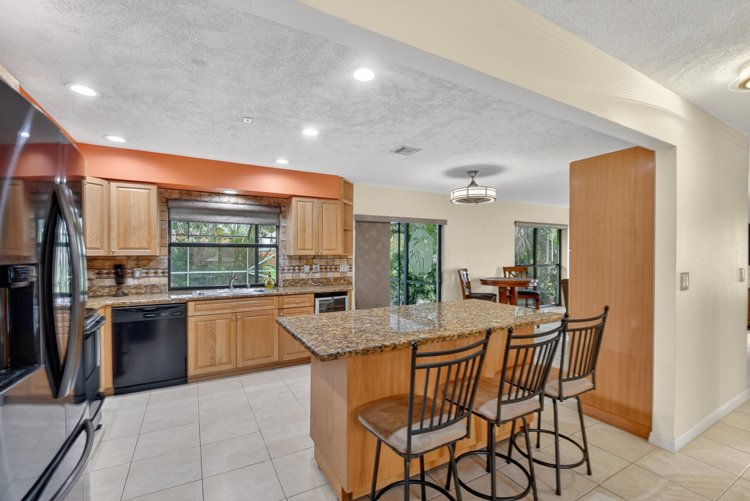 SUGAR POND MANOR OF WELLINGTON - Residential