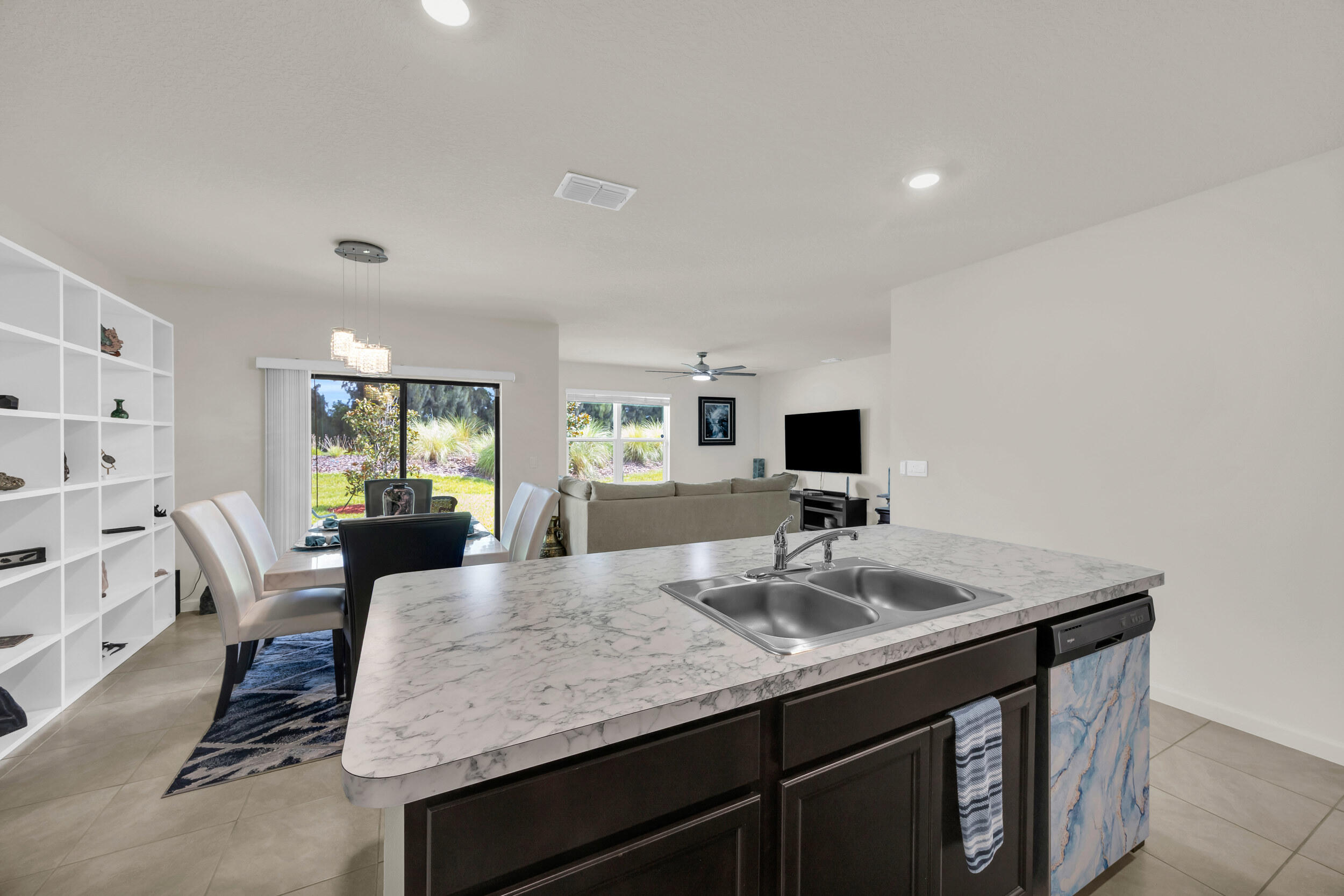 CELEBRATION POINTE - Residential