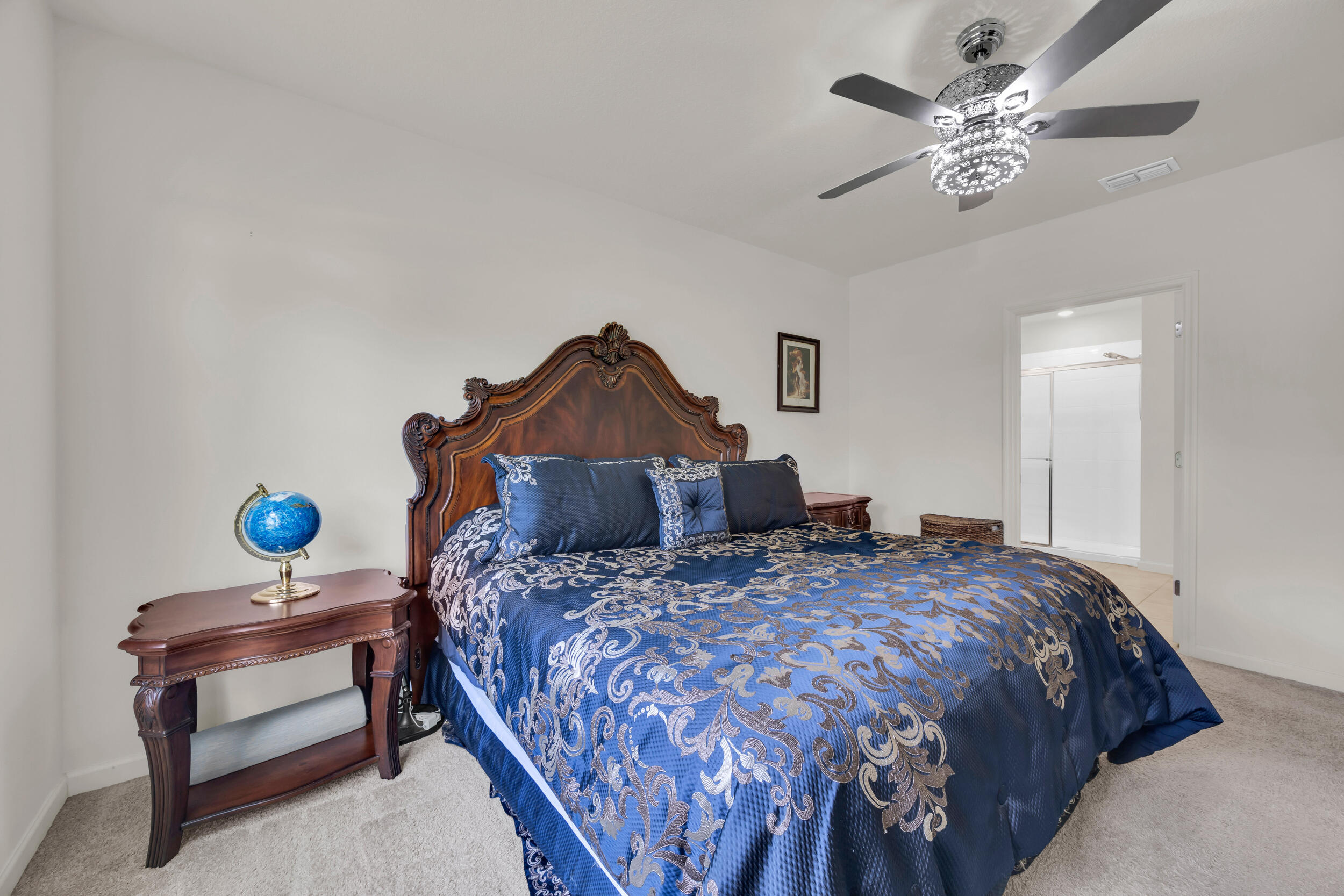 CELEBRATION POINTE - Residential