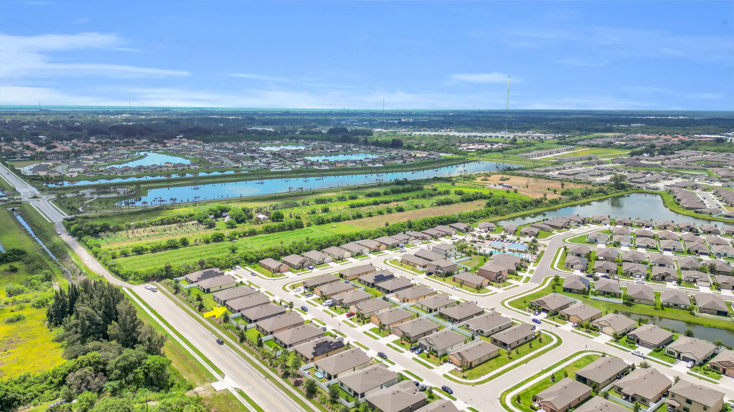 CELEBRATION POINTE - Residential
