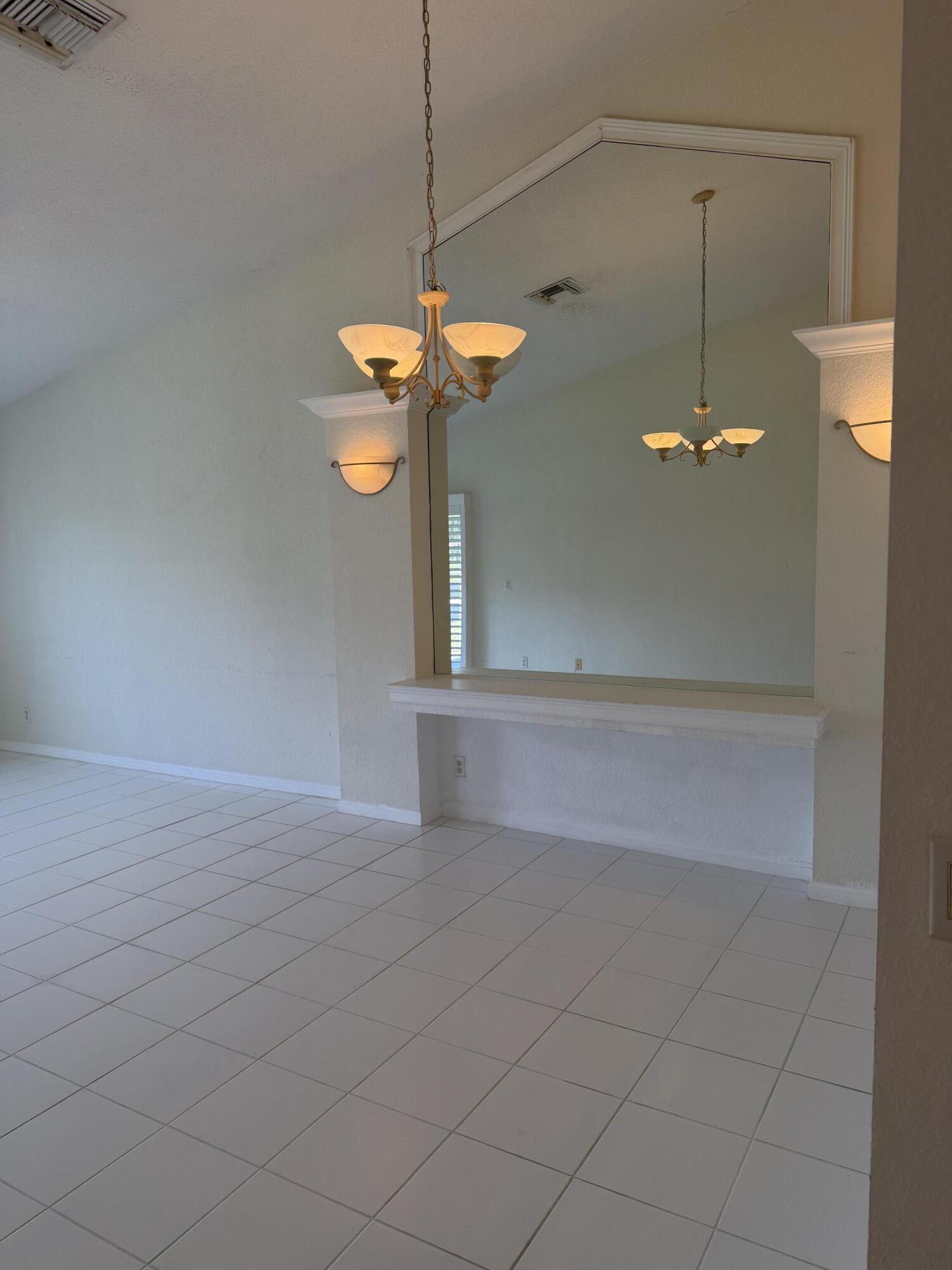 ANDROS ISLE PAR A - Residential