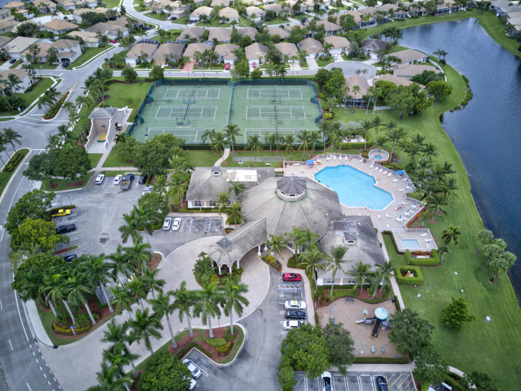 ANDROS ISLE PAR A - Residential
