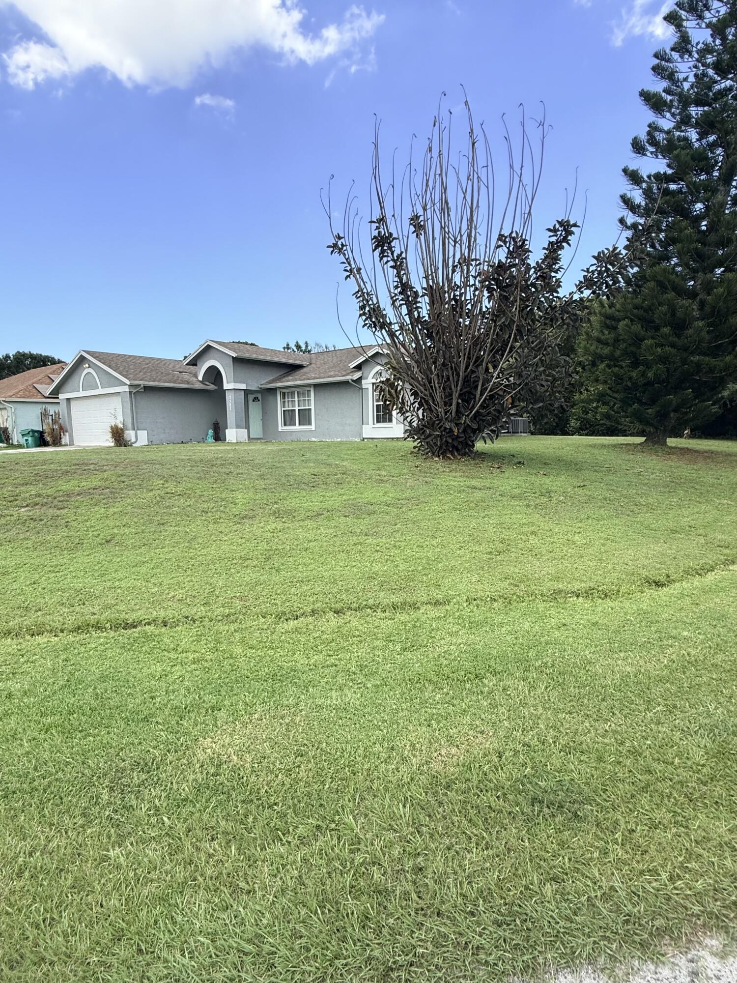 PORT ST LUCIE SECTION 12 - Residential