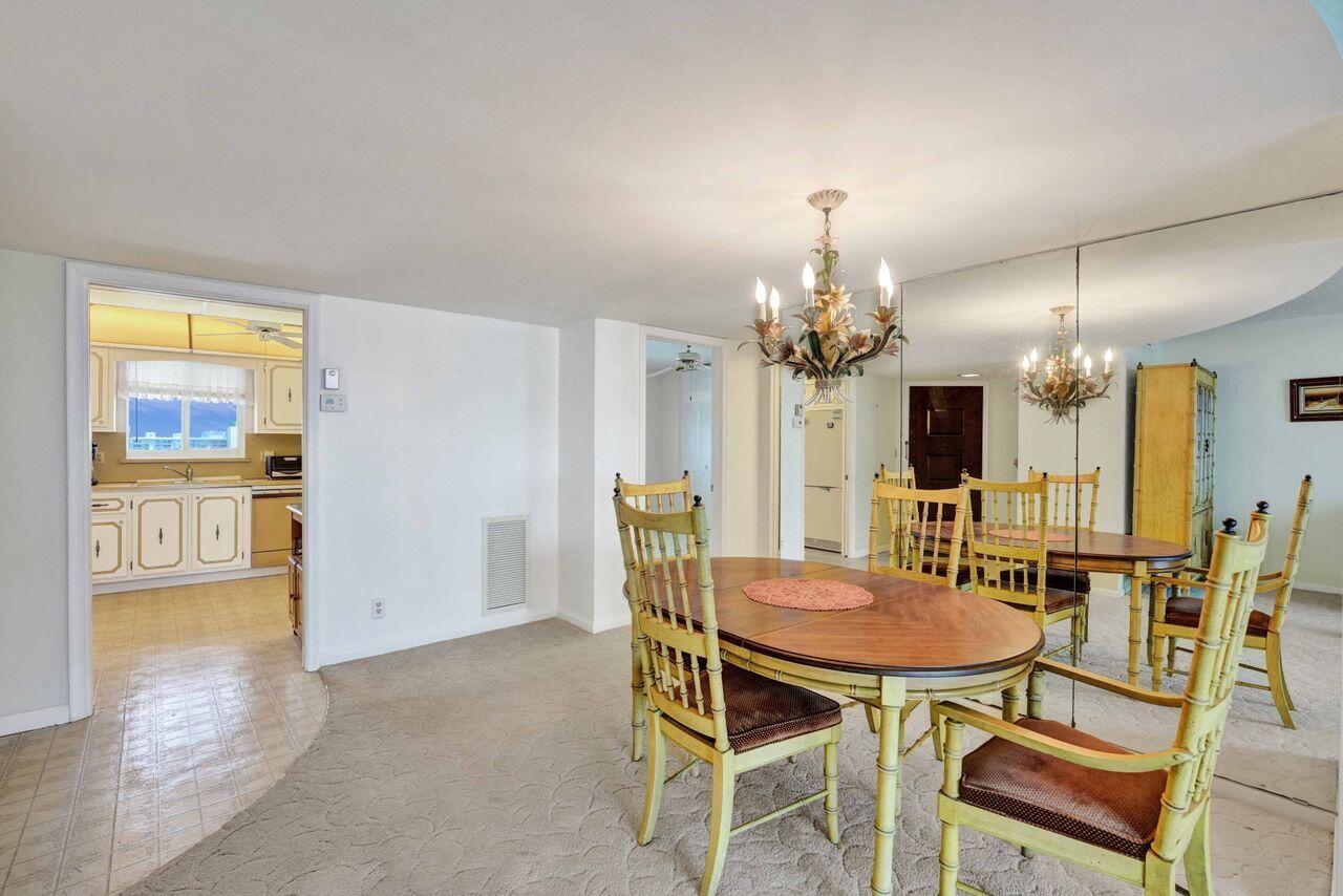LAKE HARBOUR TOWERS CONDO - Residential