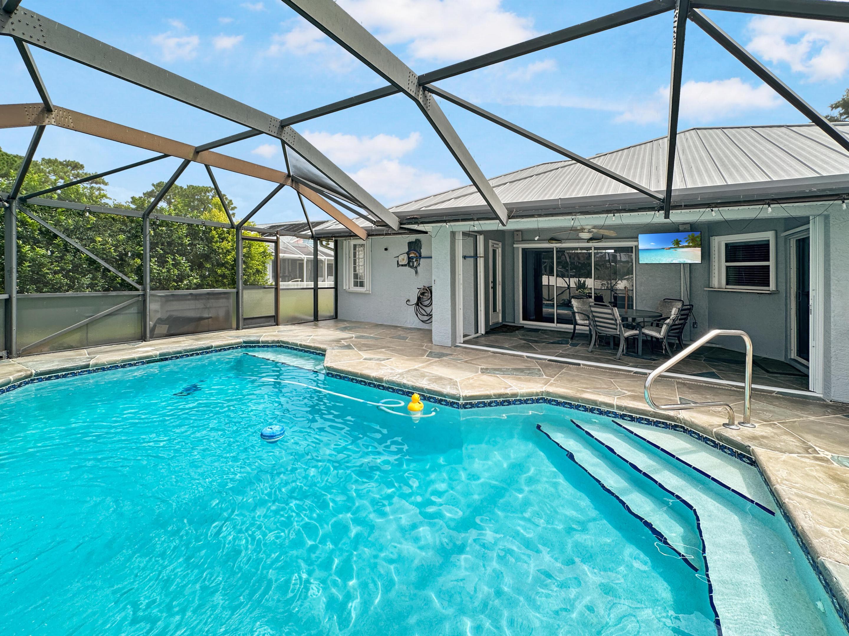 HOLIDAY PINES SUBDIVISION - Residential