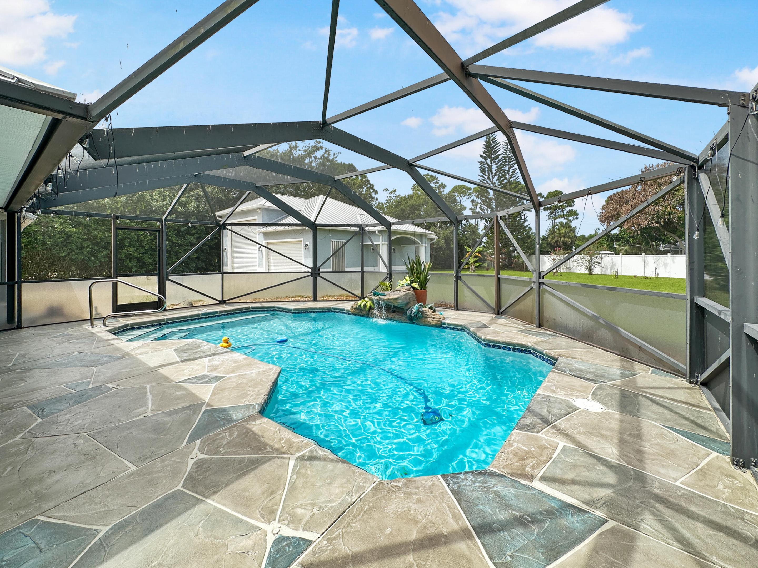 HOLIDAY PINES SUBDIVISION - Residential