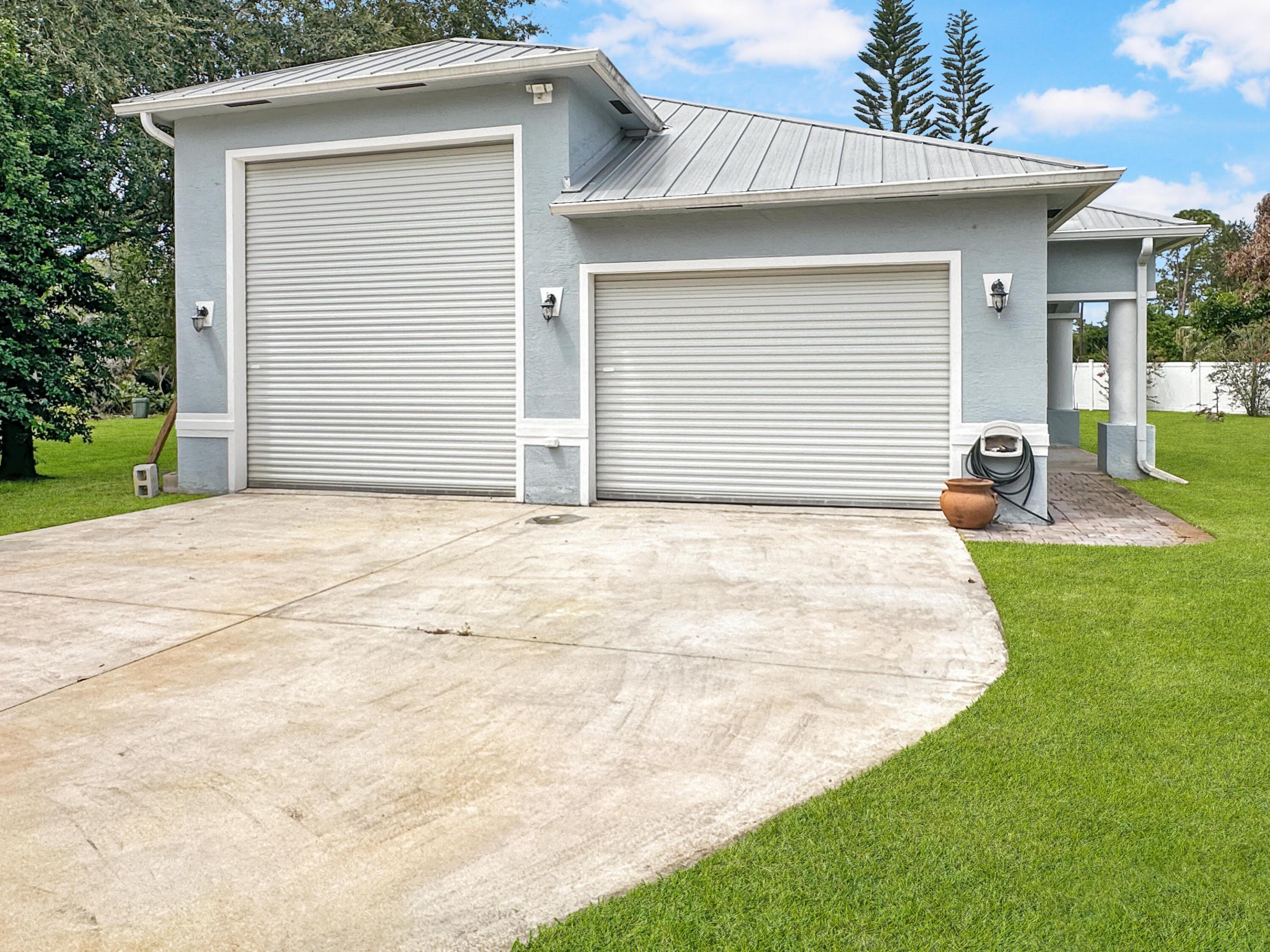 HOLIDAY PINES SUBDIVISION - Residential