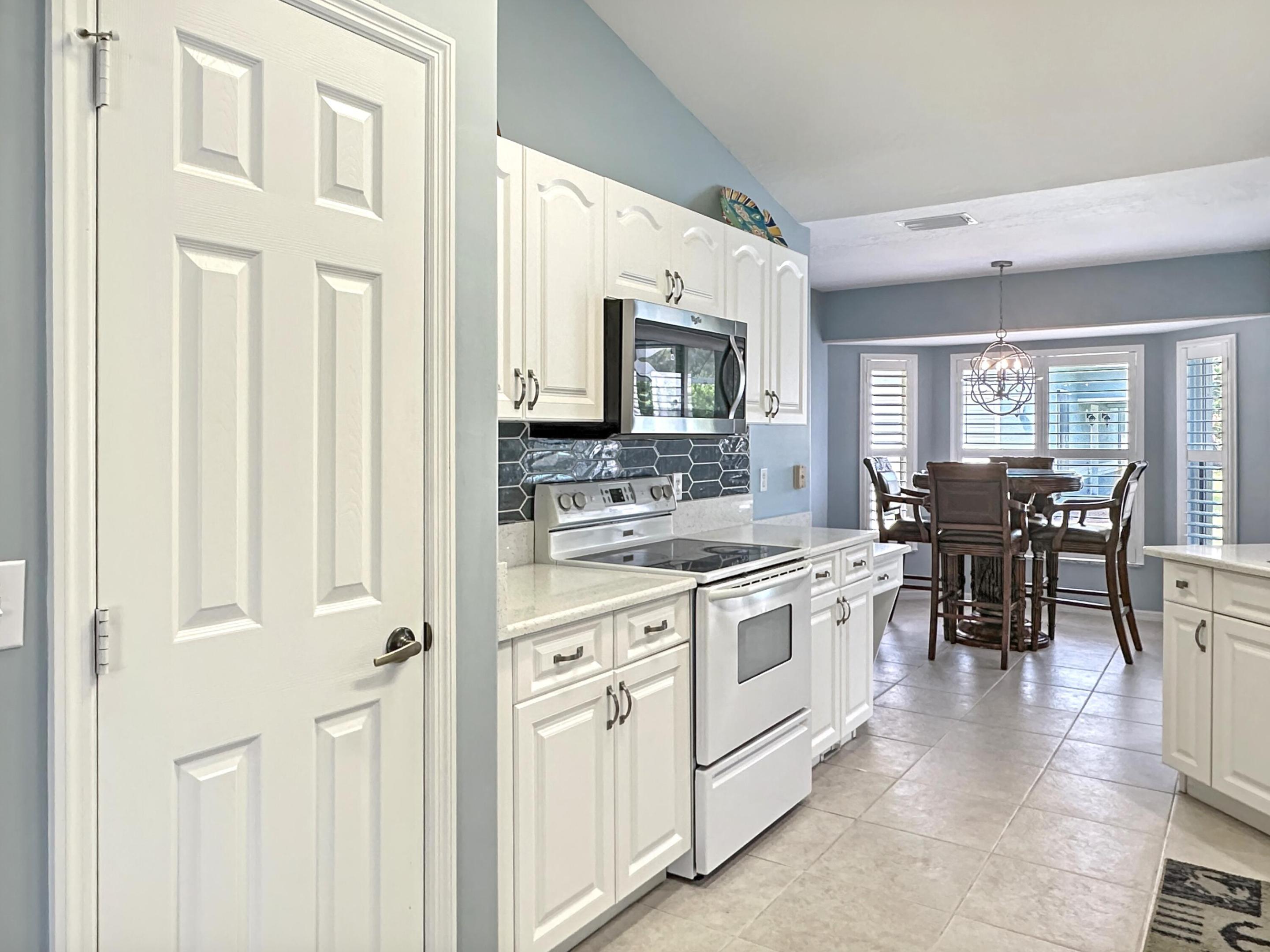 HOLIDAY PINES SUBDIVISION - Residential