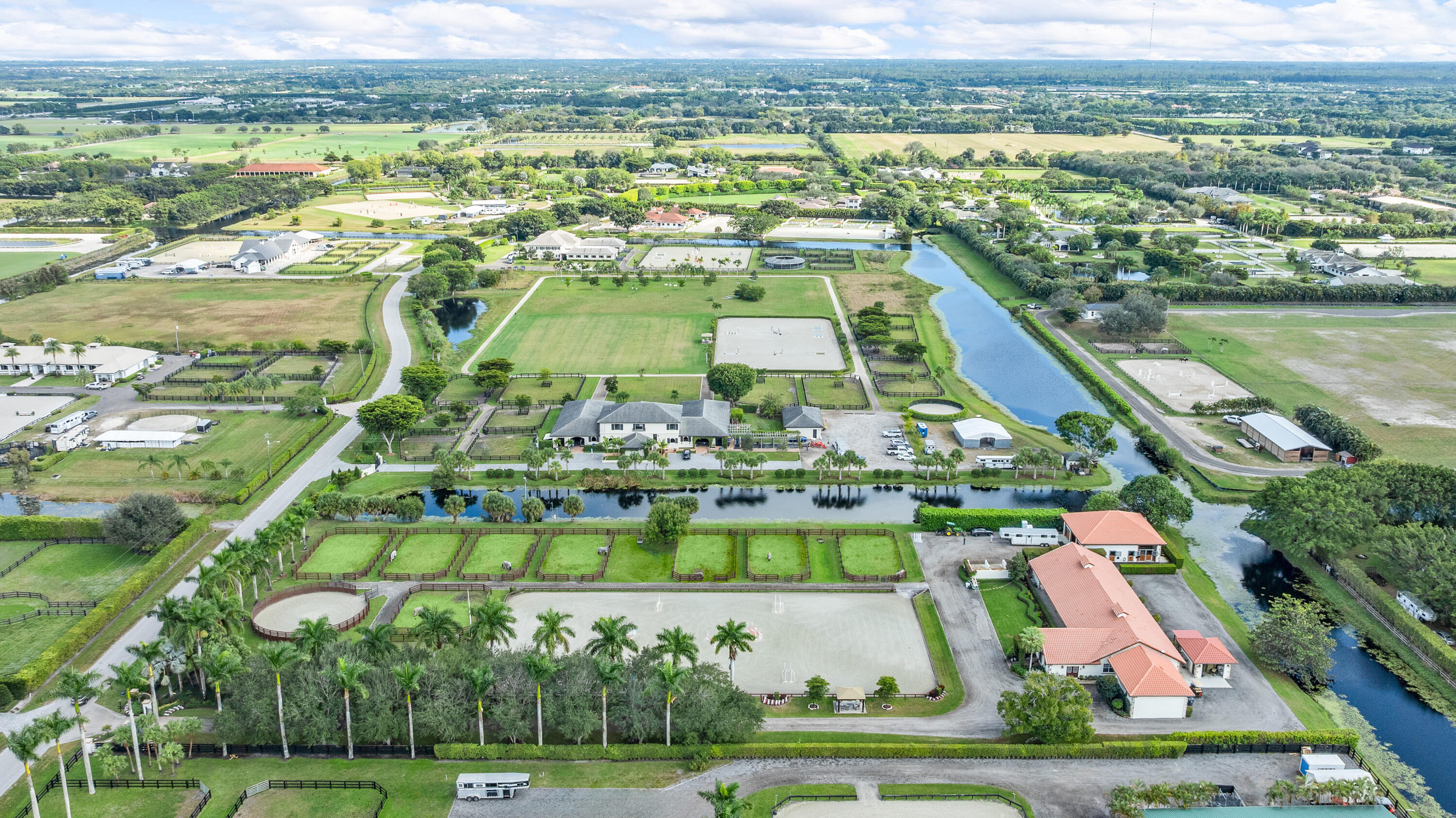 PALM BEACH POINT EAST - Residential