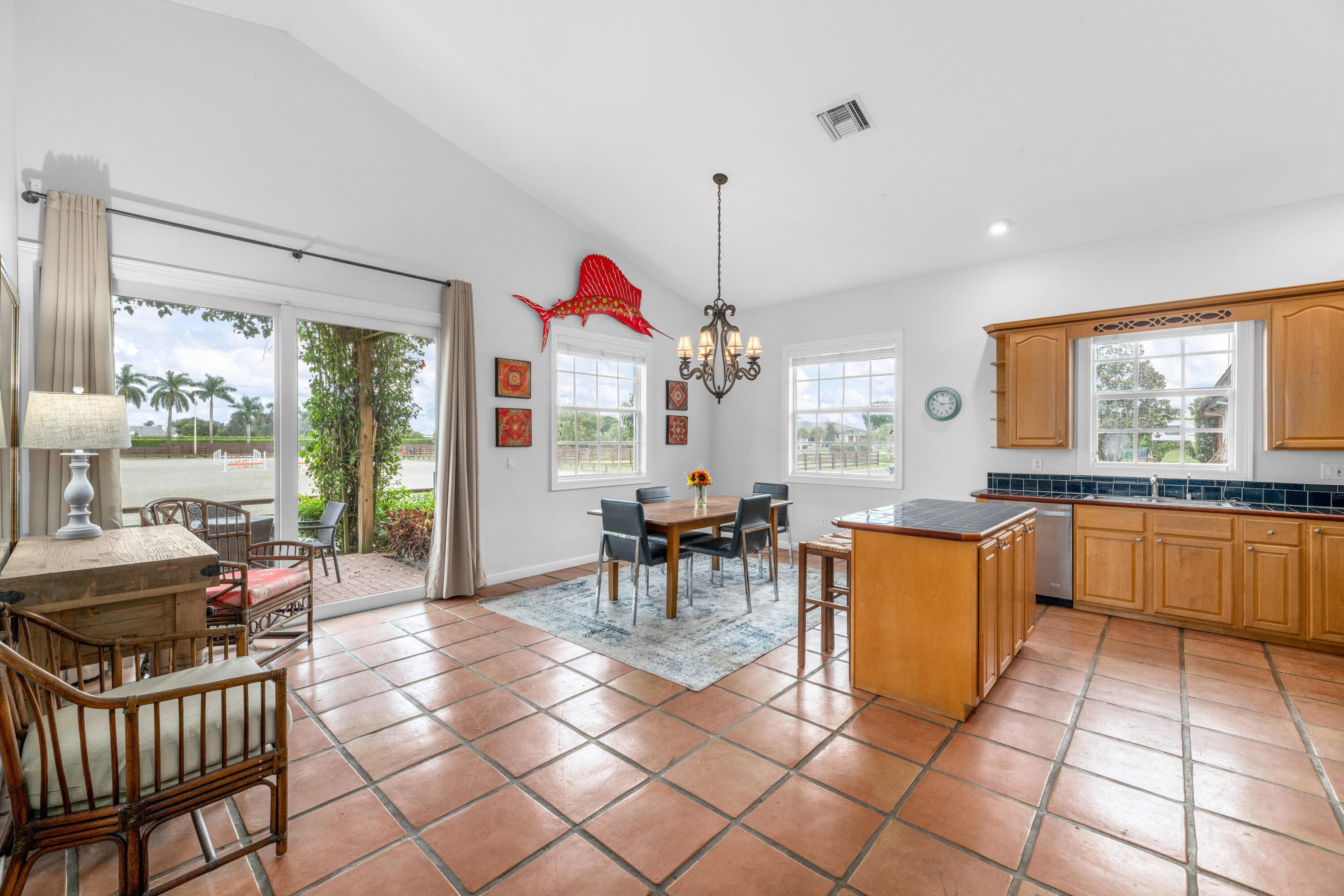 PALM BEACH POINT EAST - Residential