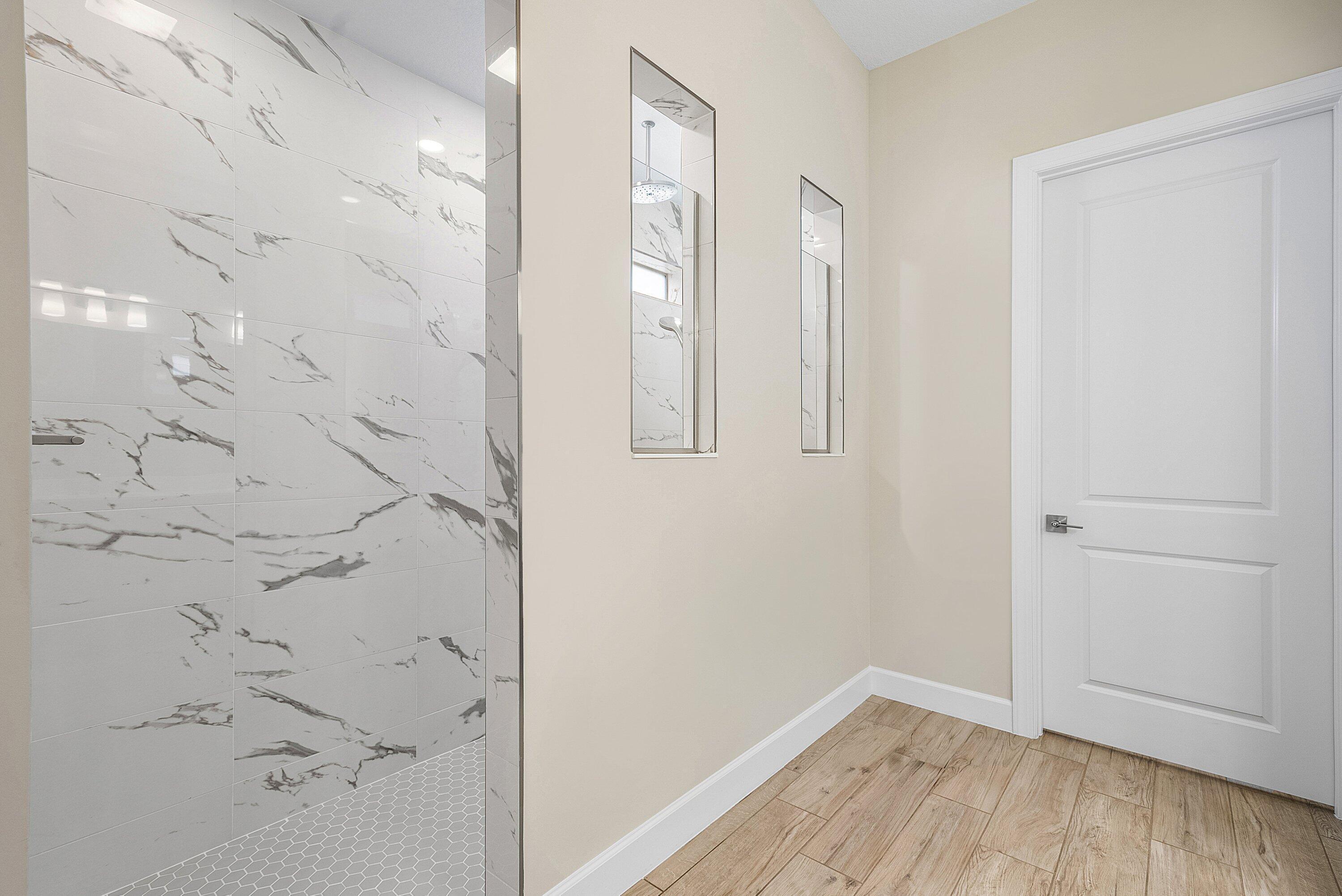 ENCLAVE AT SHERWOOD - Residential Lease