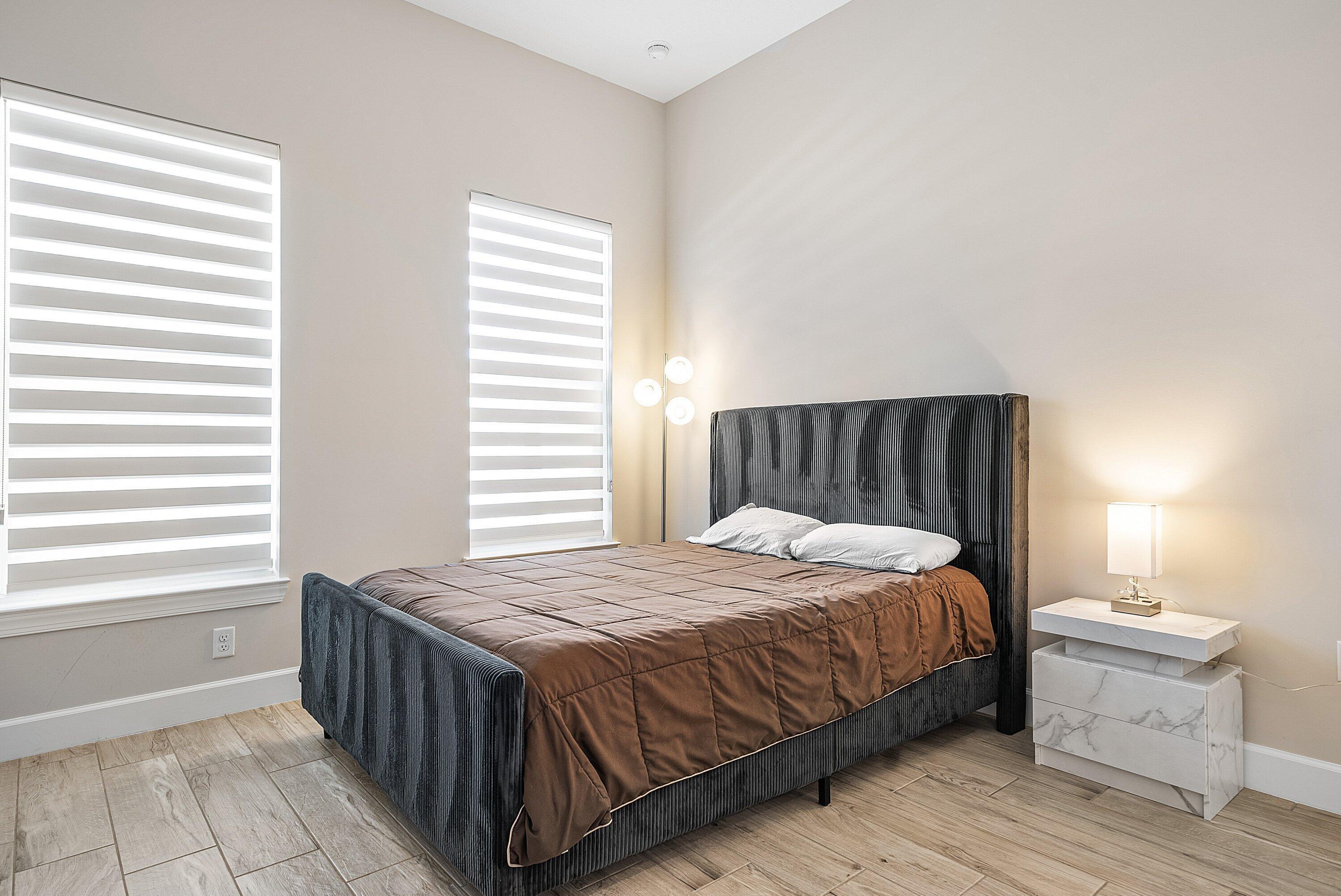 ENCLAVE AT SHERWOOD - Residential Lease