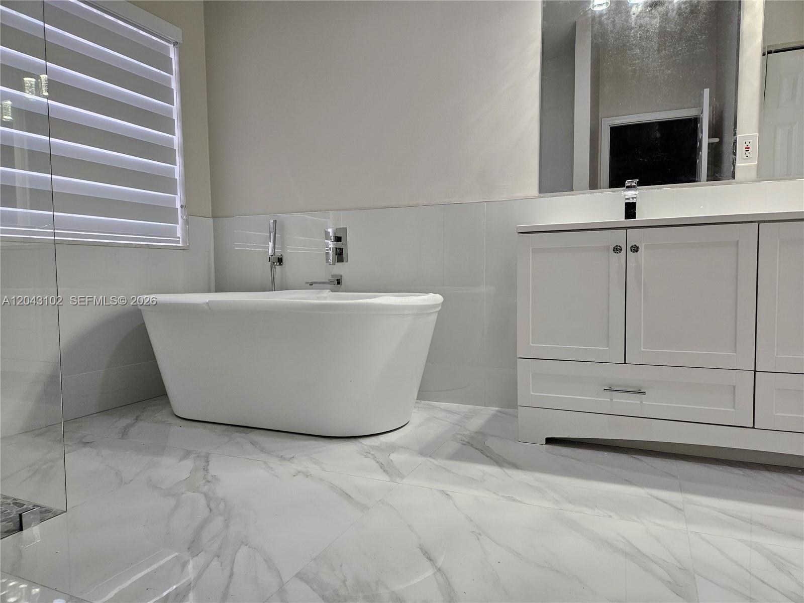 PEMBROKE FALLS PHASE 2 - Residential Lease