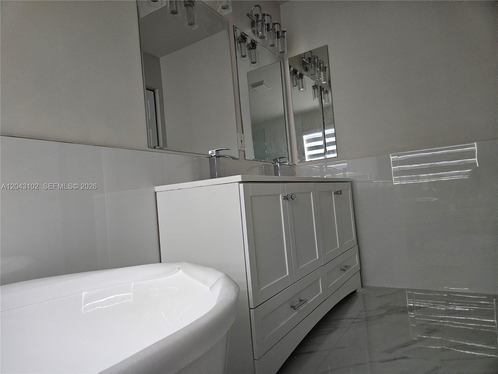 PEMBROKE FALLS PHASE 2 - Residential Lease