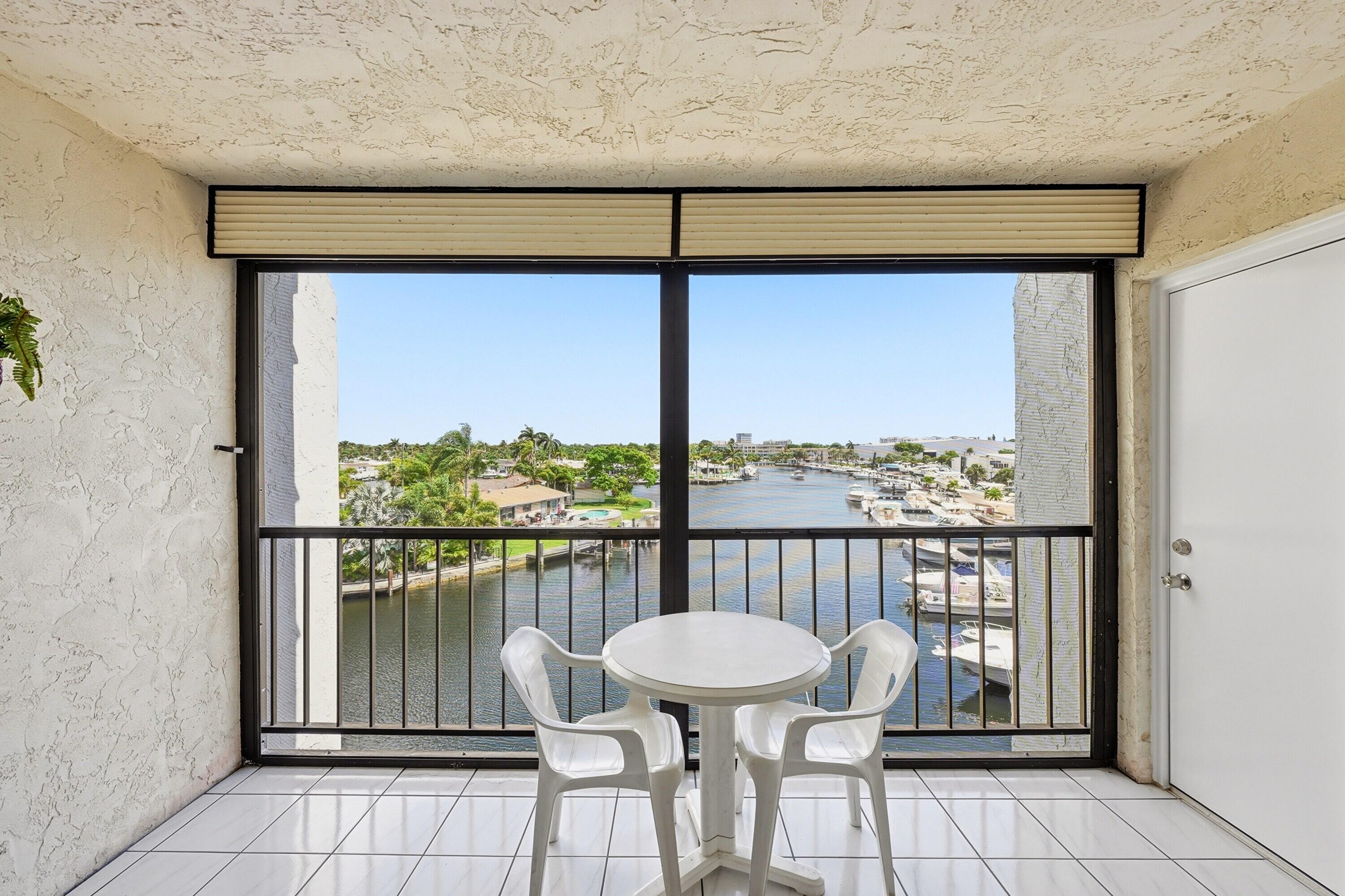 Island Club 4 - Residential