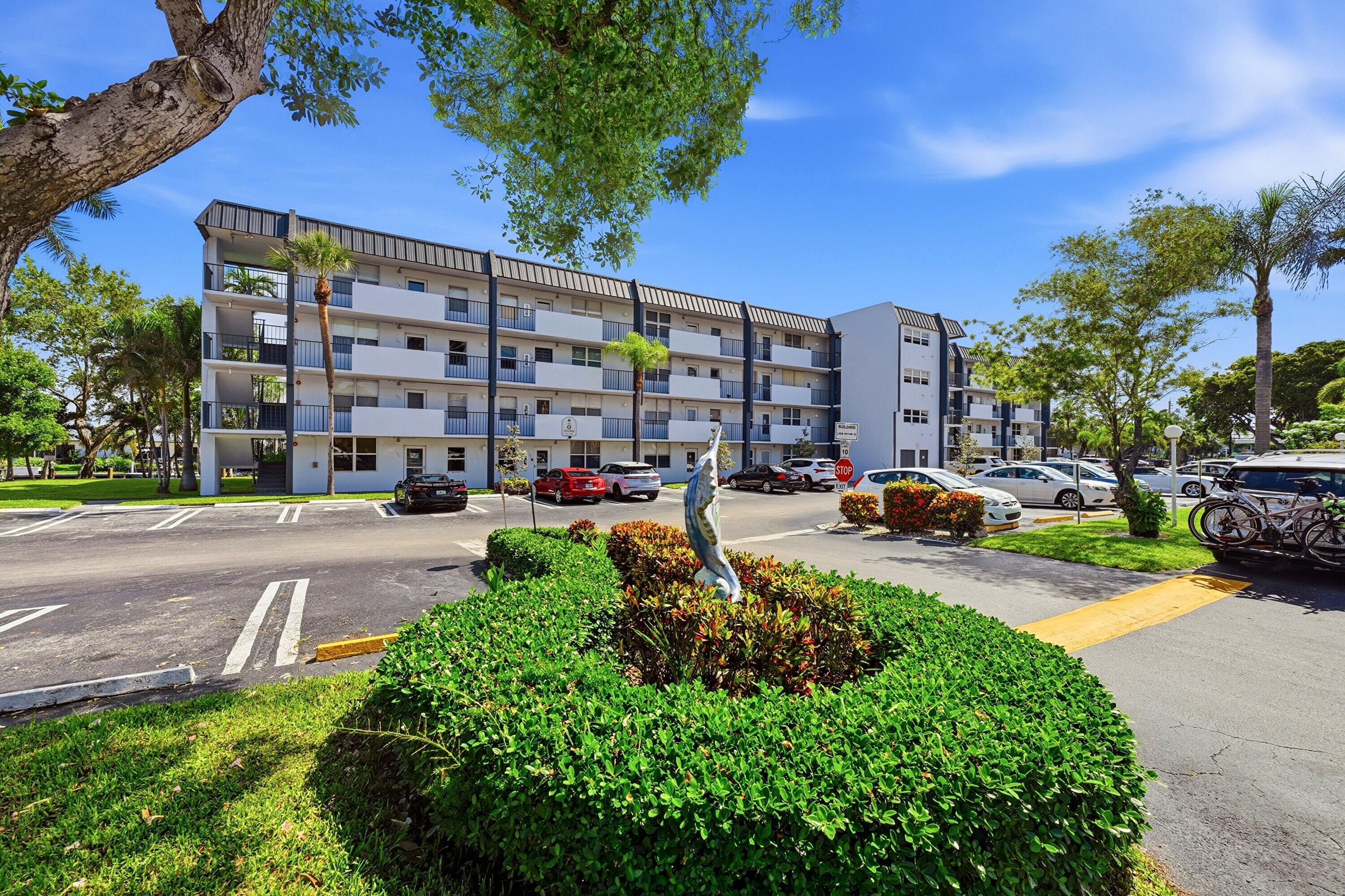 Island Club 4 - Residential