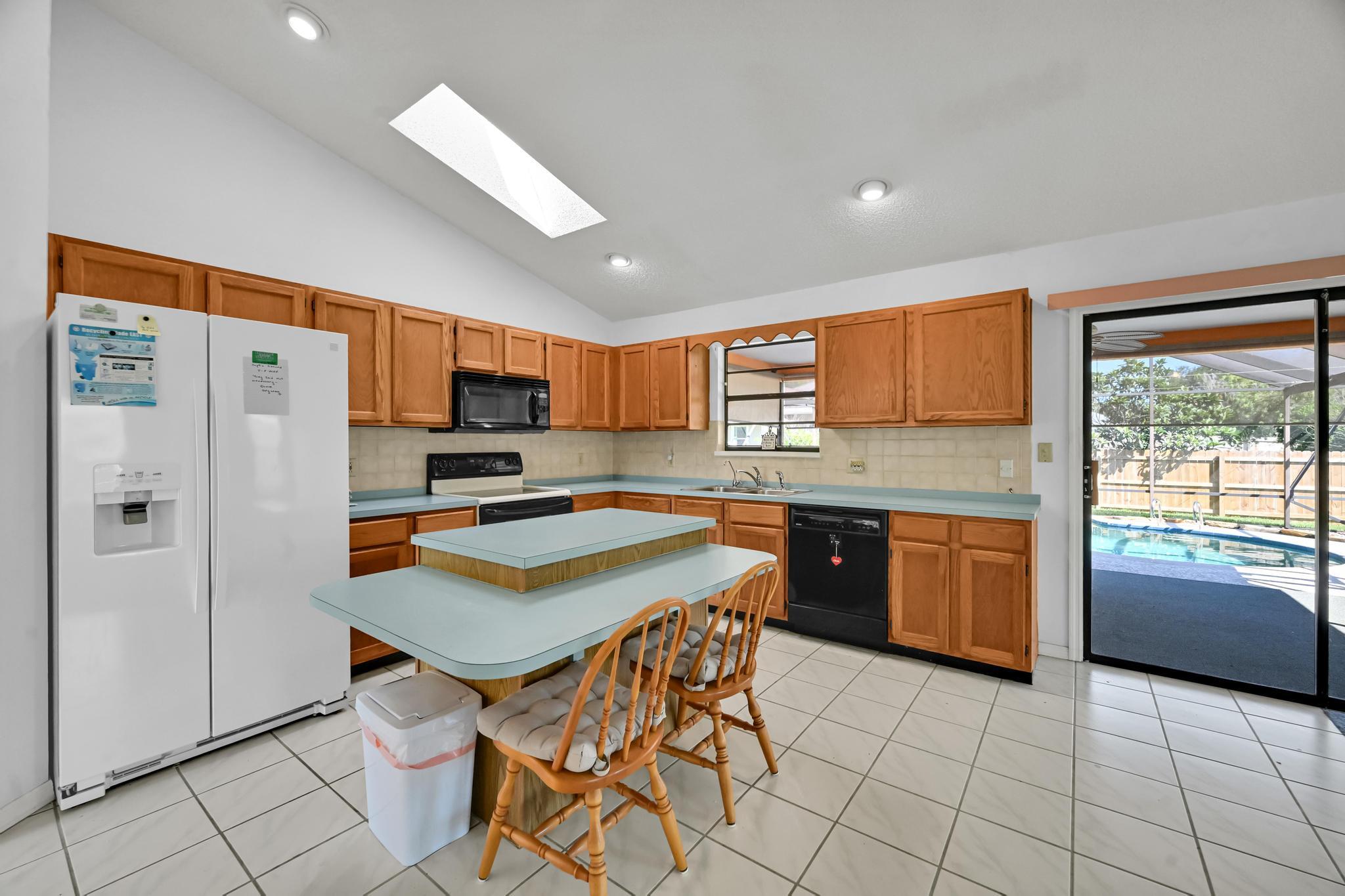 SEBASTIAN HIGHLANDS UNIT 10 - Residential