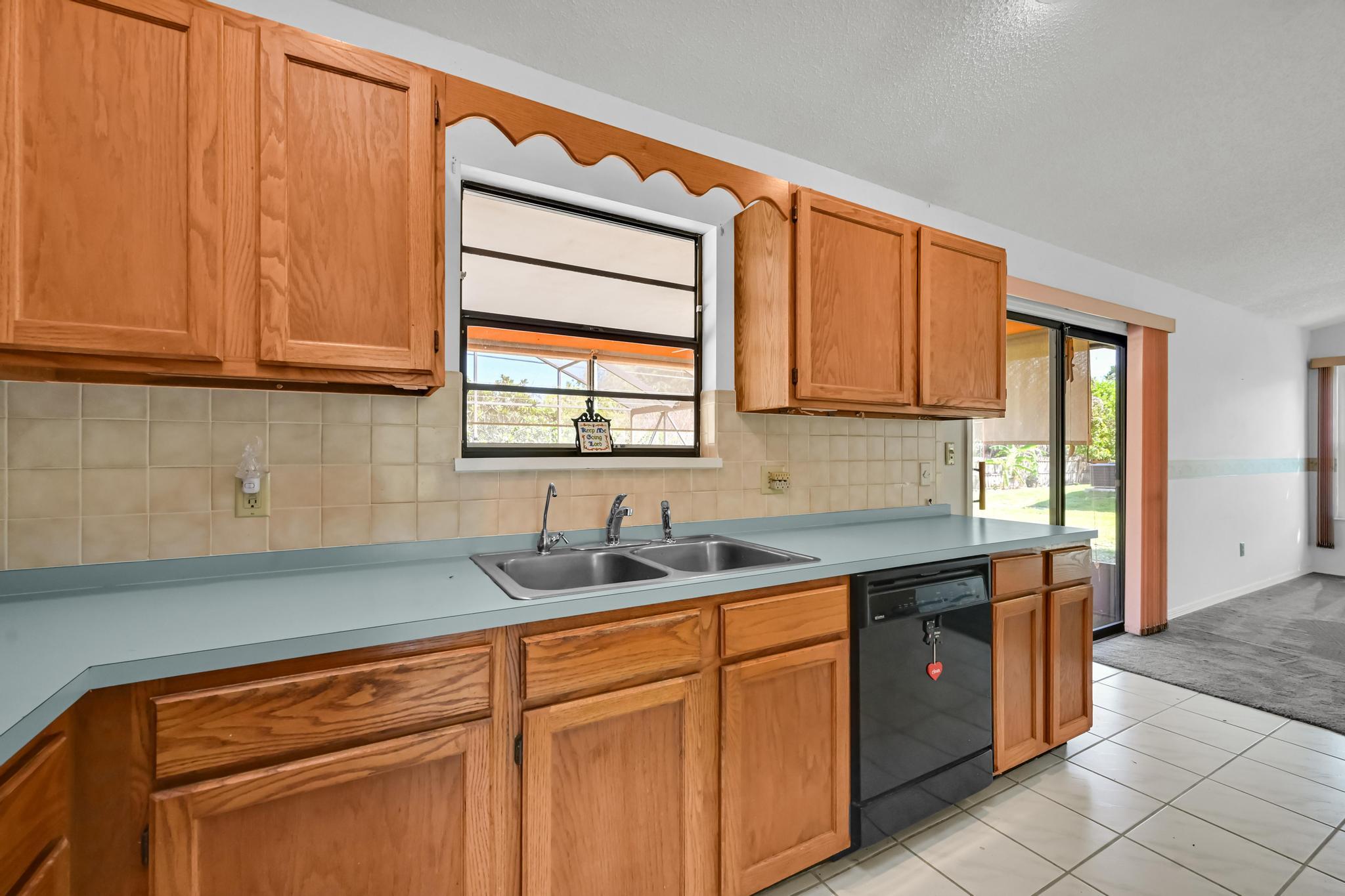 SEBASTIAN HIGHLANDS UNIT 10 - Residential