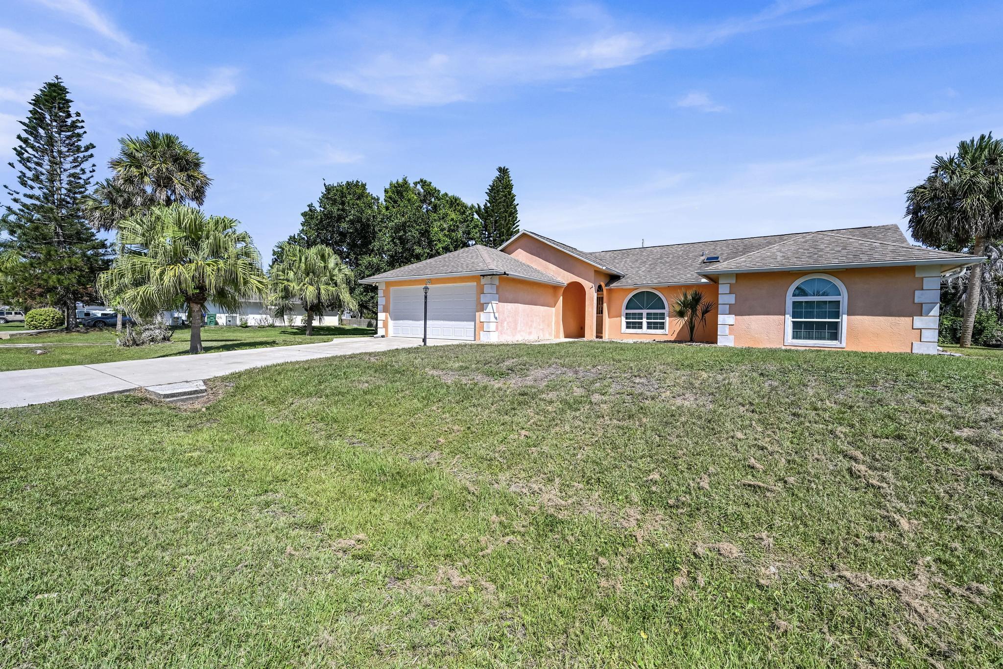 SEBASTIAN HIGHLANDS UNIT 10 - Residential