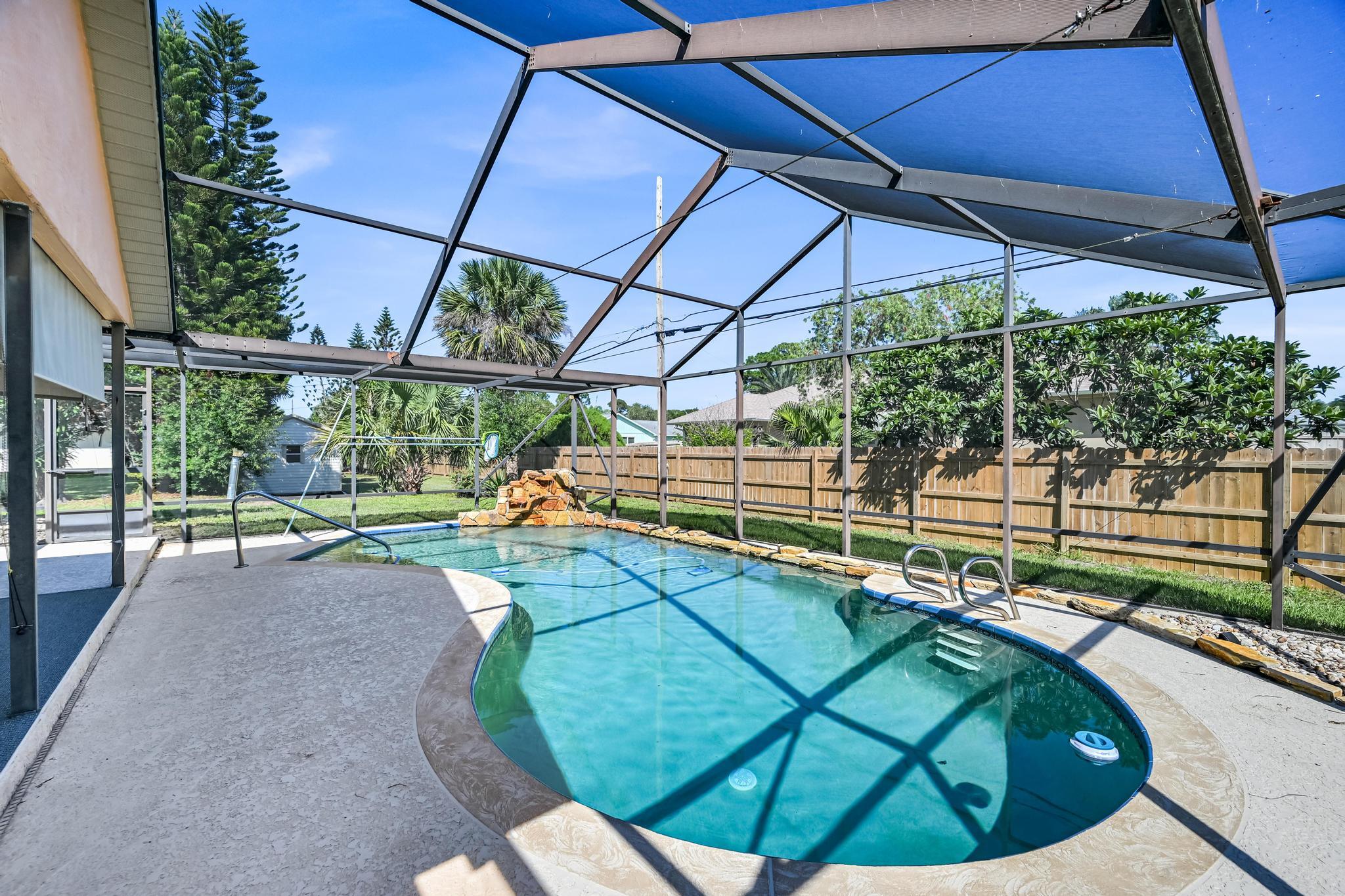 SEBASTIAN HIGHLANDS UNIT 10 - Residential