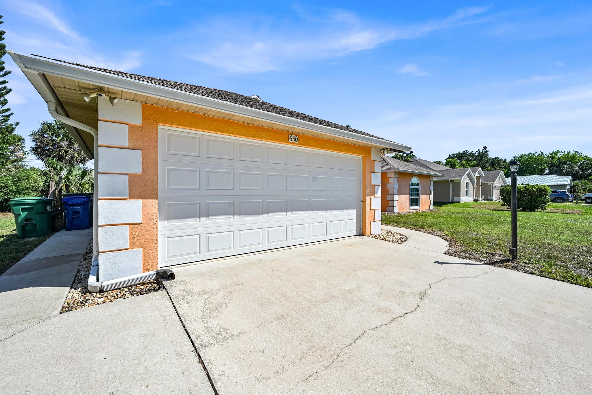 SEBASTIAN HIGHLANDS UNIT 10 - Residential