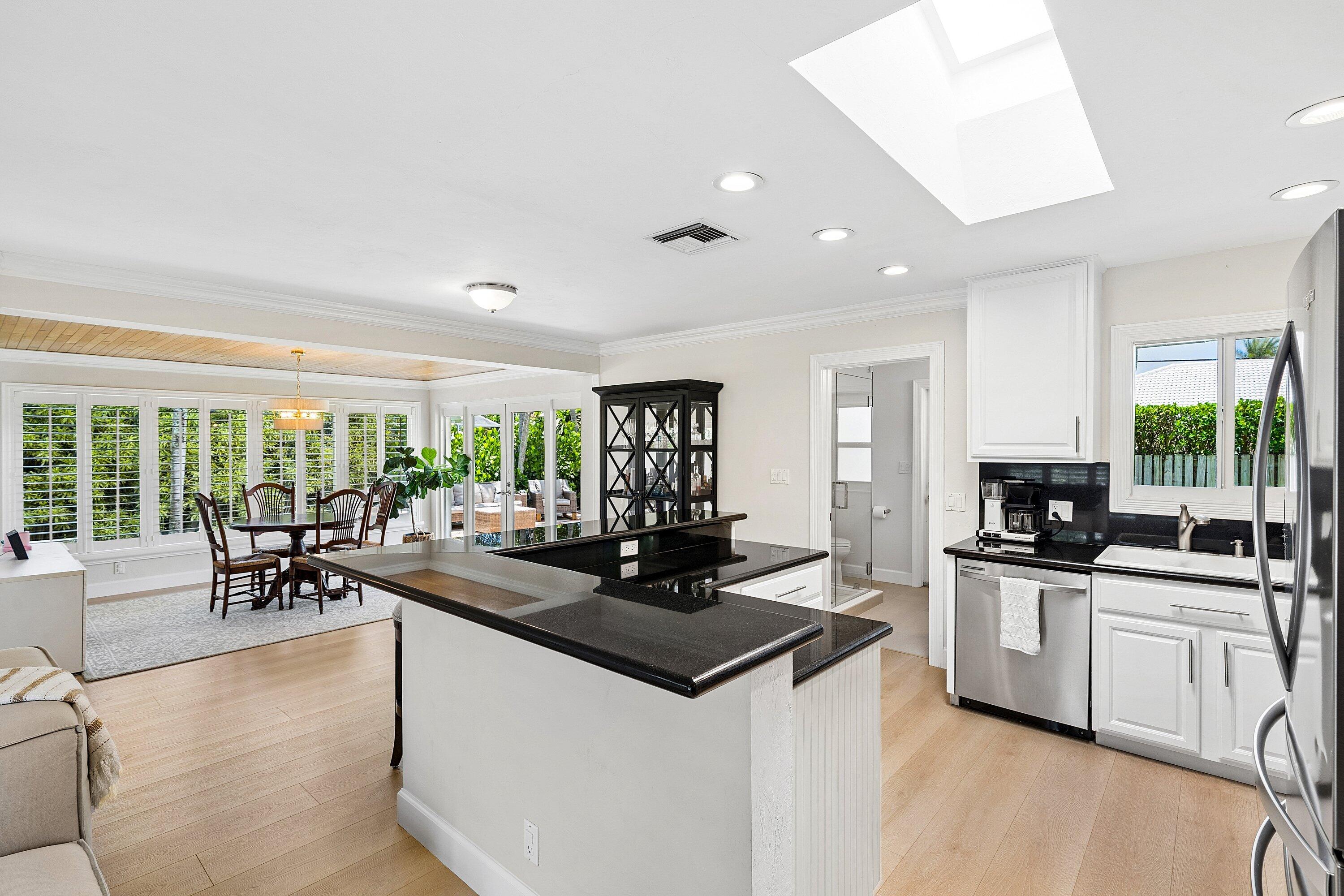 ROYAL OAK HILLS - Residential