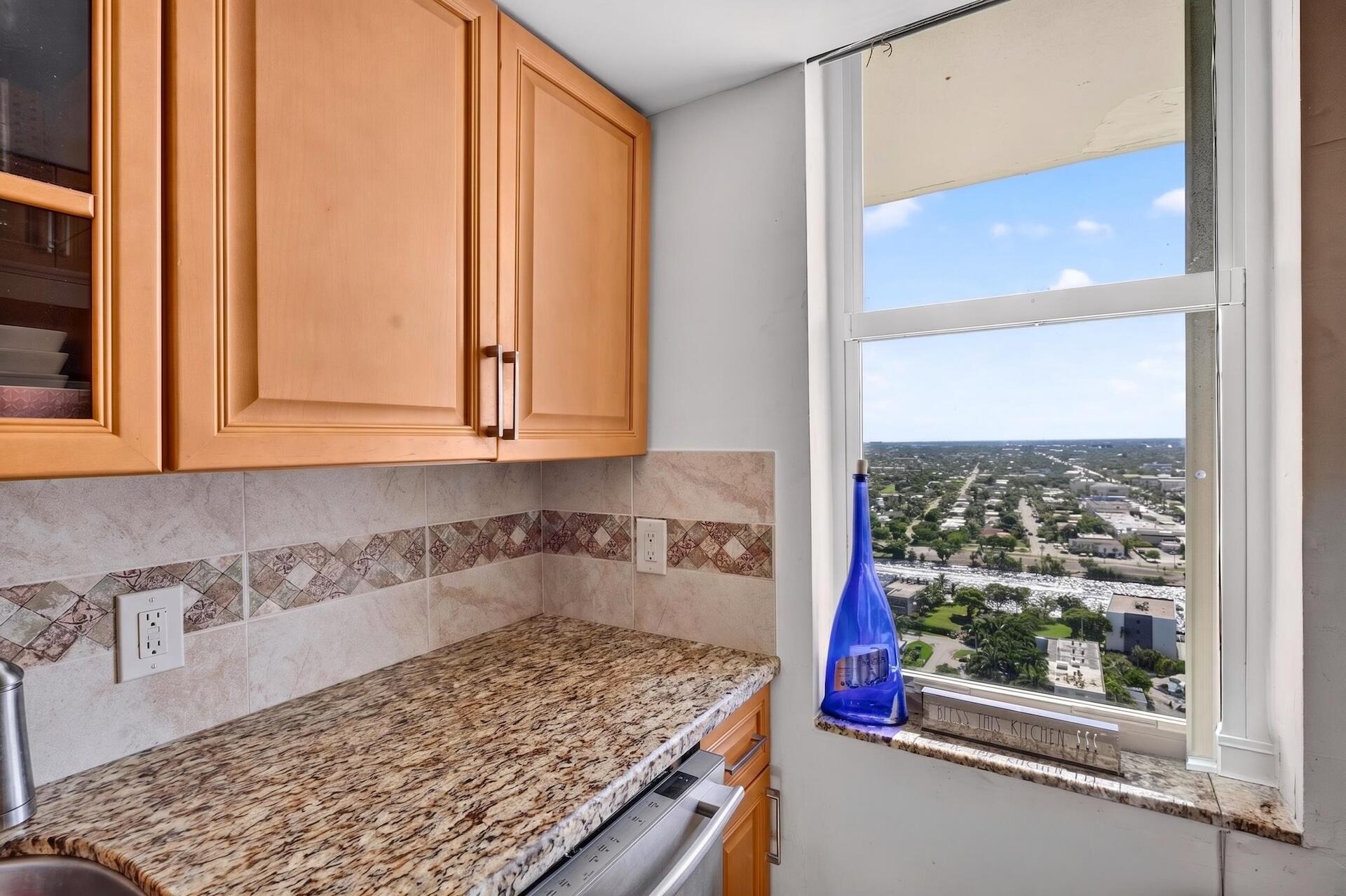POMPANO BEACH CLUB CONDO - Residential