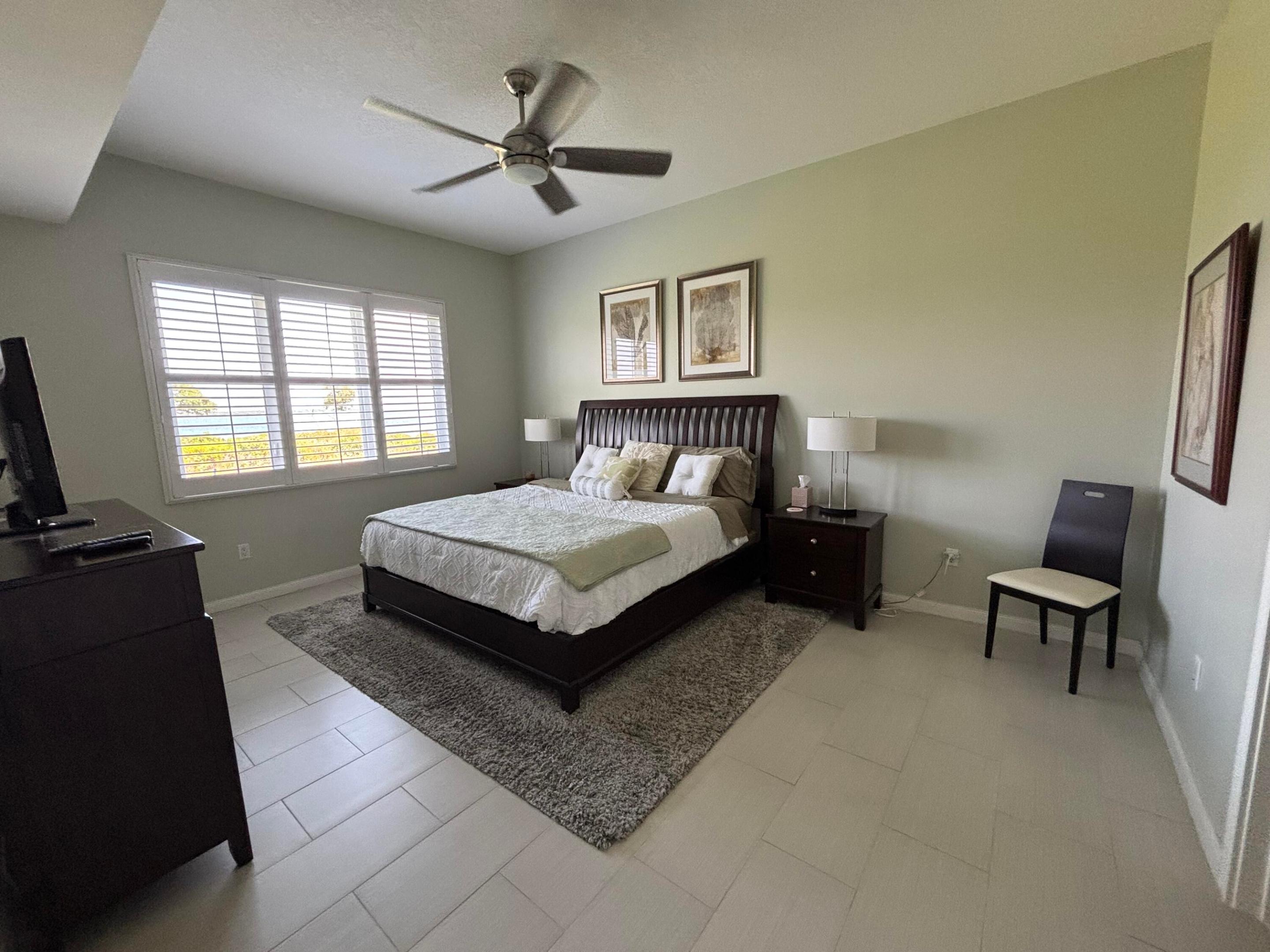 HARBOUR ISLE AT HUTCHINSON ISLAND - Residential Lease