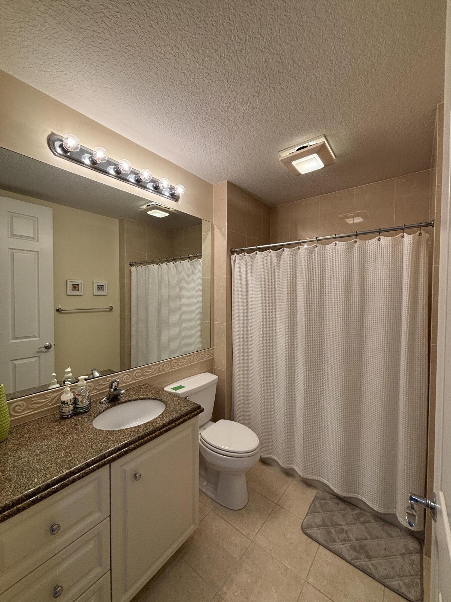 HARBOUR ISLE AT HUTCHINSON ISLAND - Residential Lease